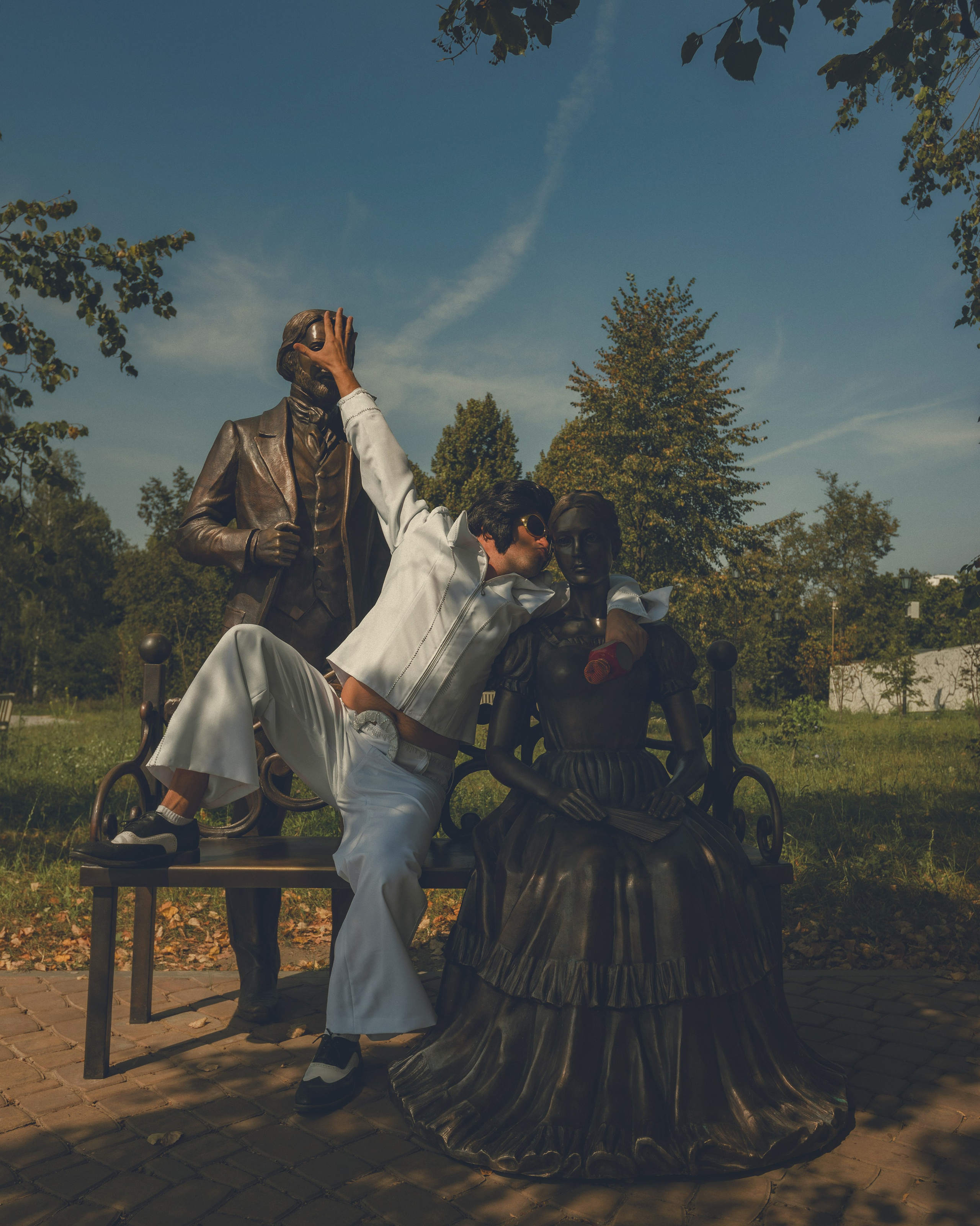 ПО ГОРОДУ ВМЕСТЕ. Антон Тимошевский, профессиональный портретный фотограф в Москве и Орле