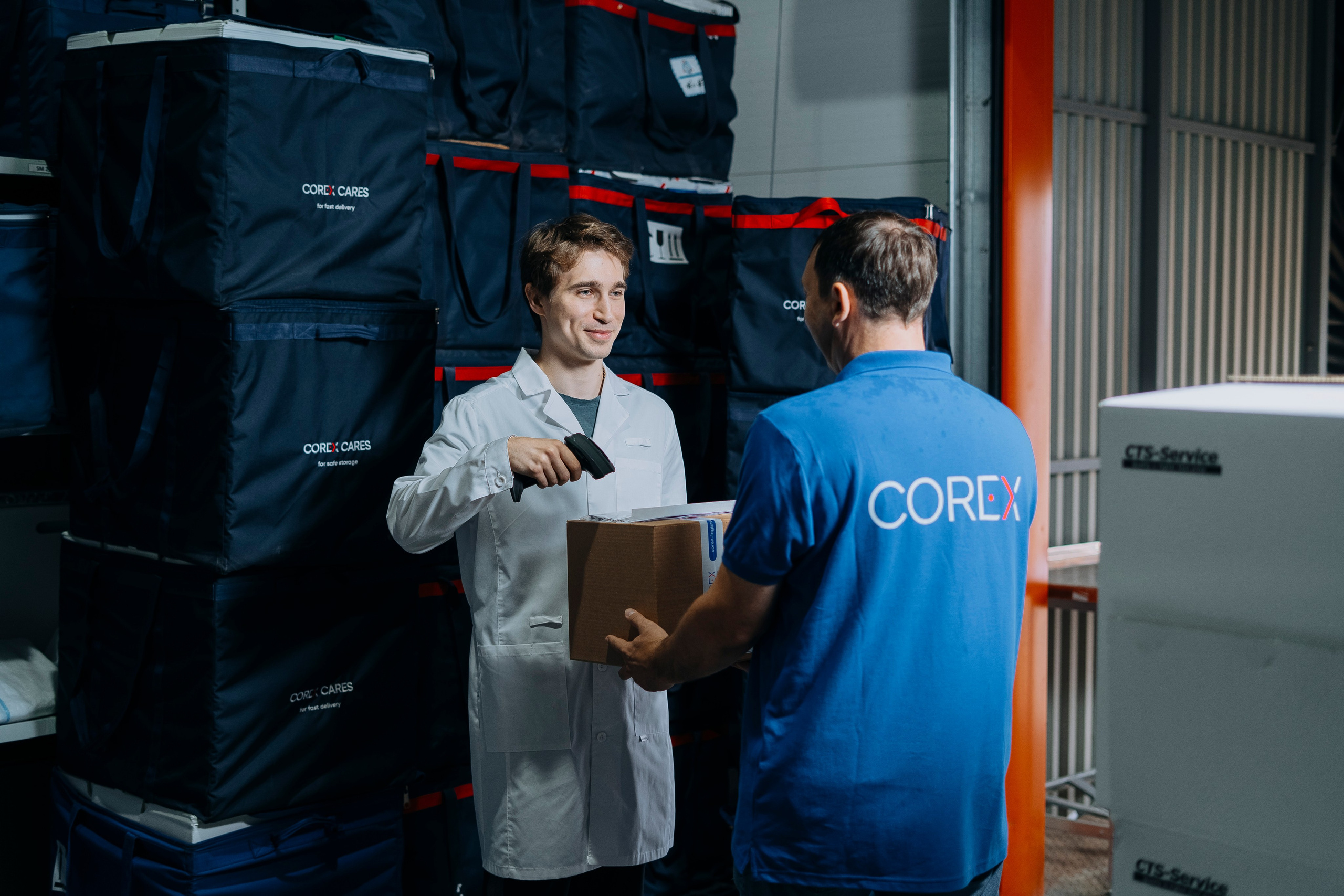 Имиджевые снимки для корпоративного сайта. Профессиональный портретный фотограф в Москве Владимир Глаголев