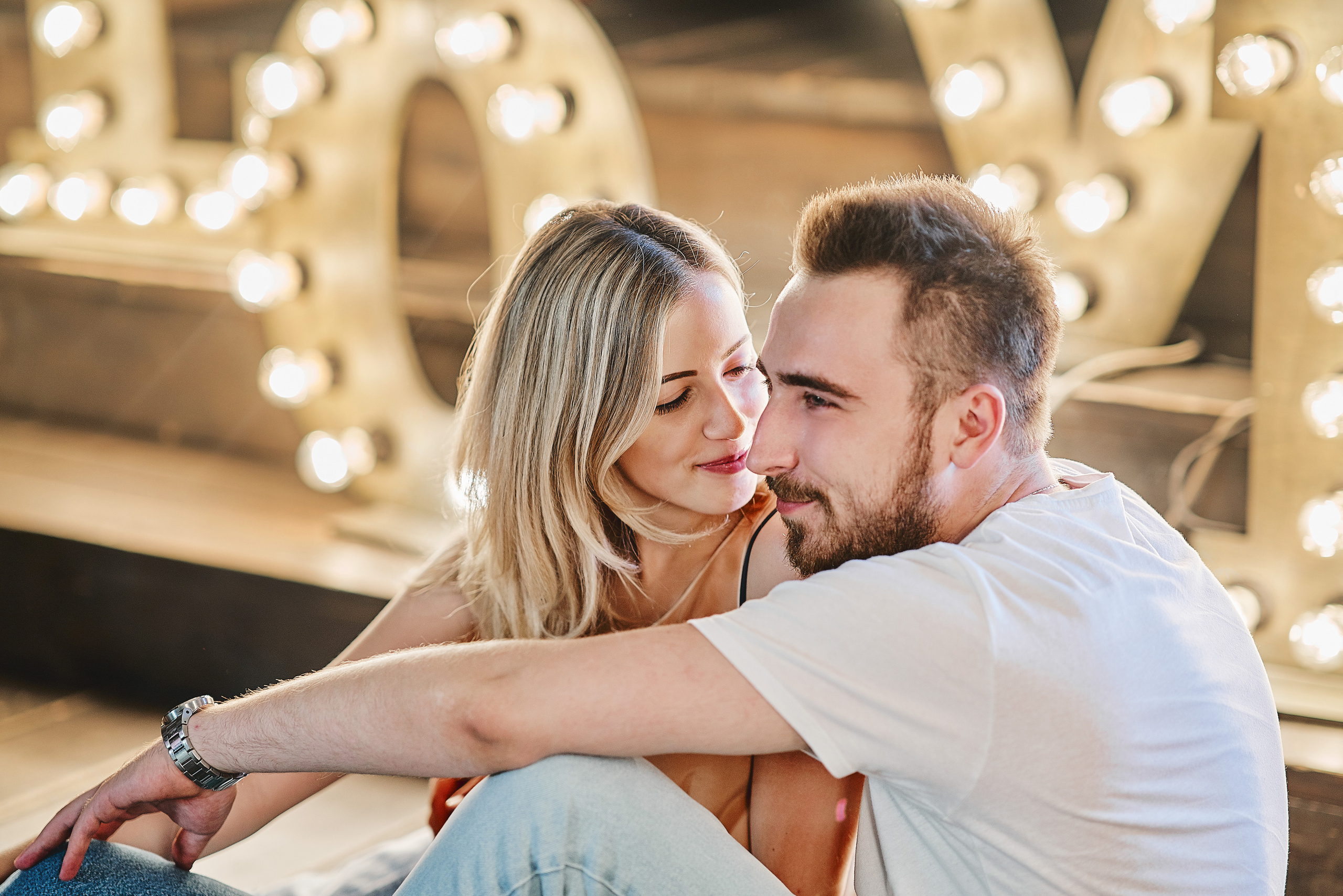 Семейная фотосессия в студии Москвы. Фотограф Евгений Опарин