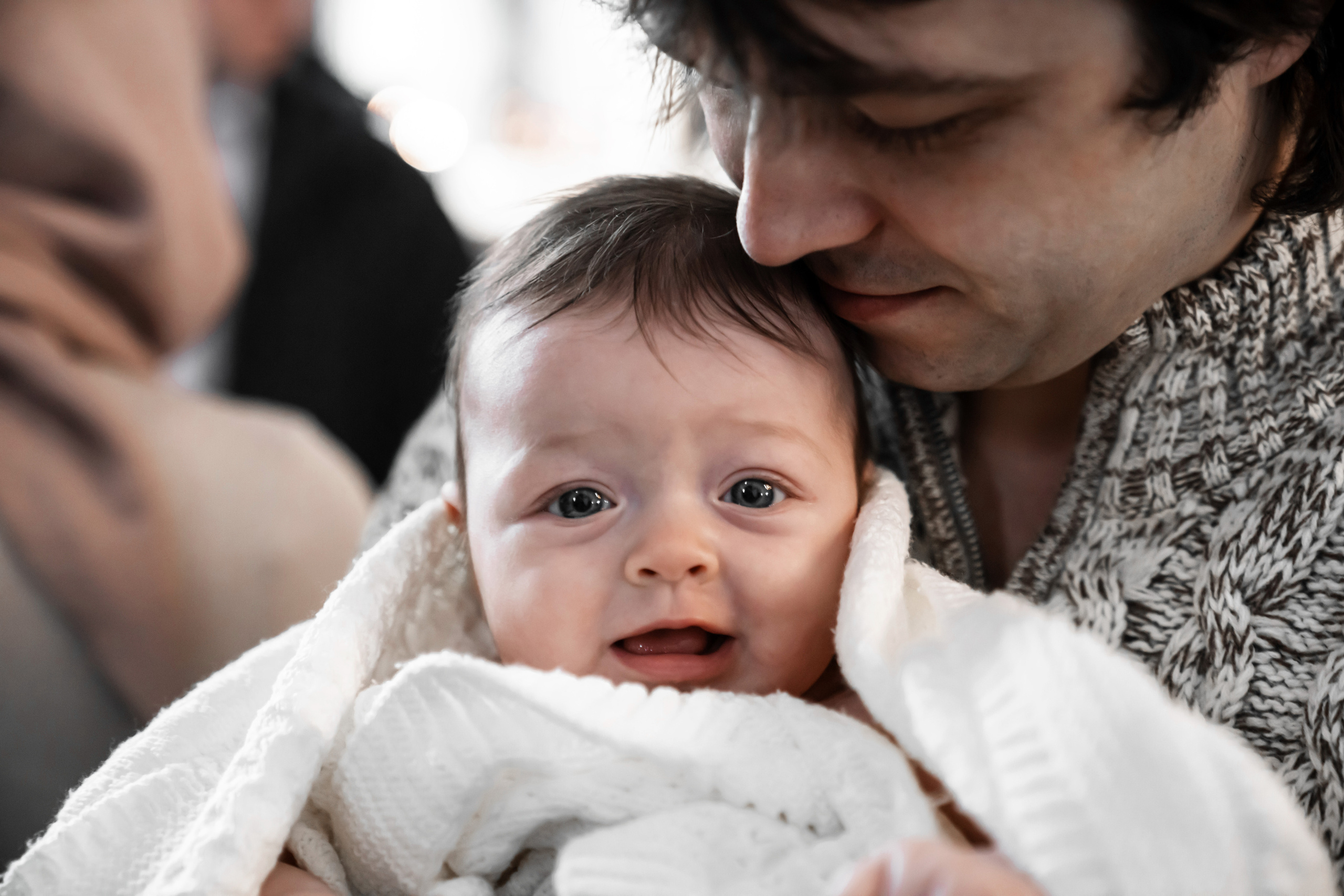 Таинство крещения. Фотограф Евгений Опарин