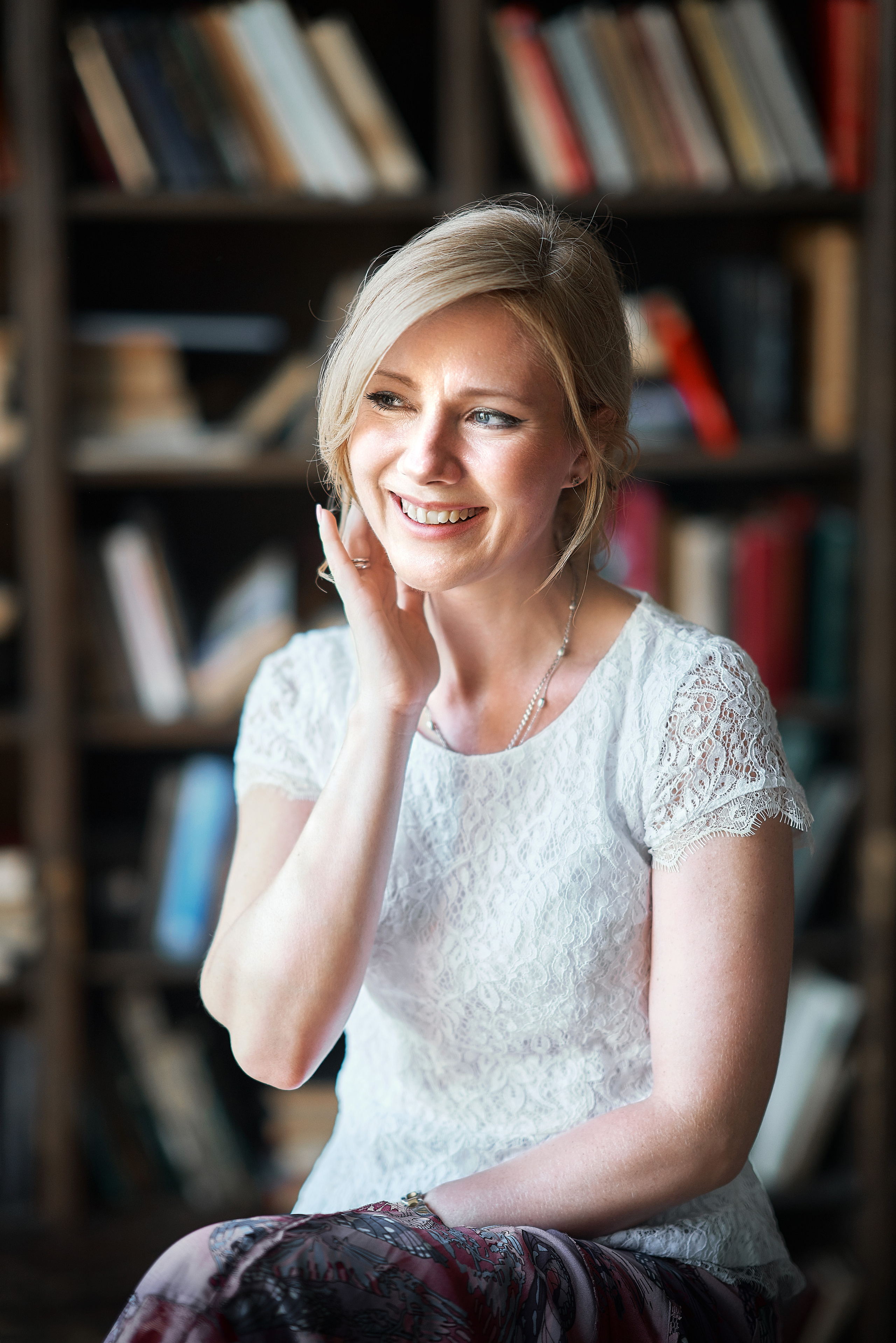 Семейная фотосессия в студии Москвы. Фотограф Евгений Опарин