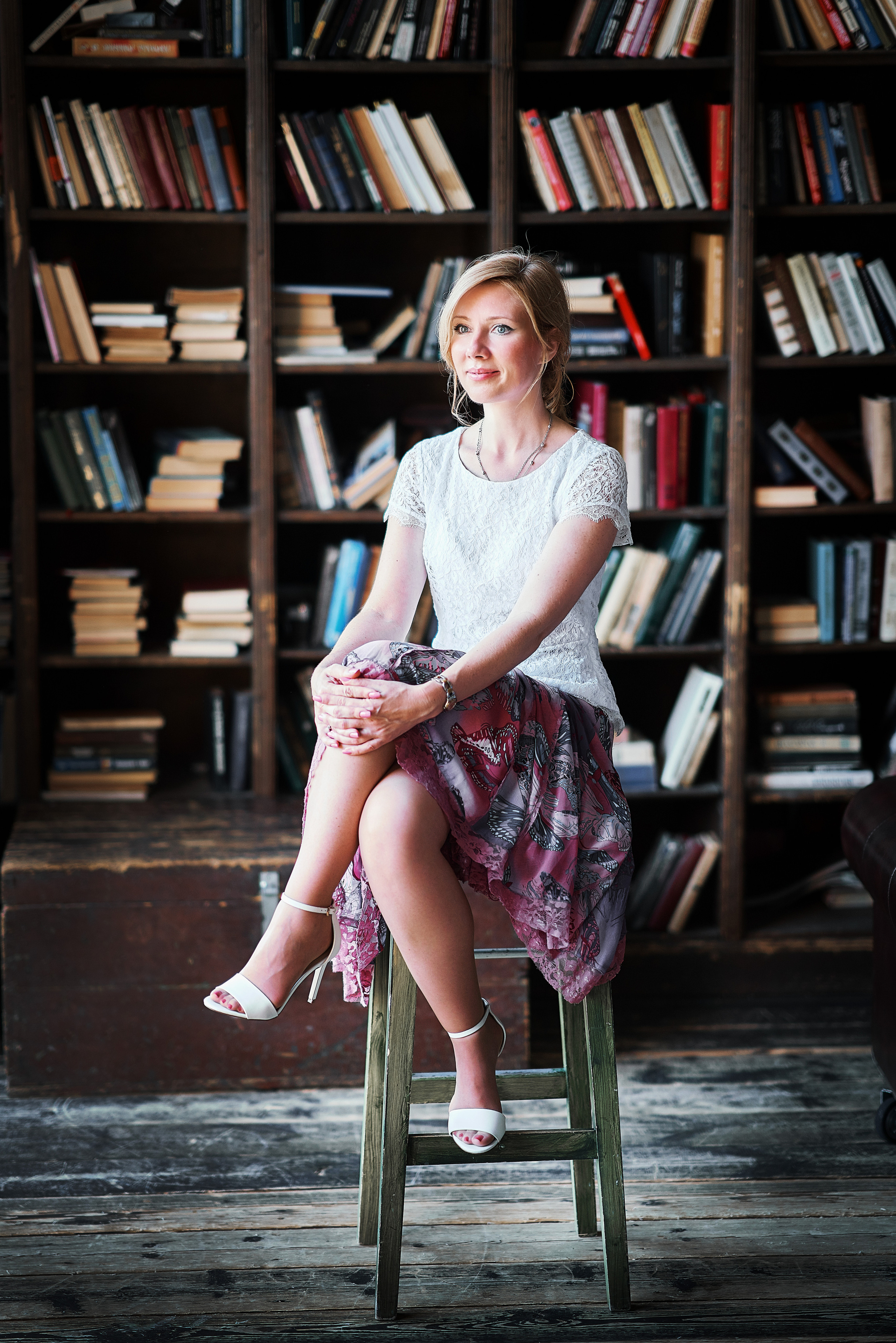 Семейная фотосессия в студии Москвы. Фотограф Евгений Опарин