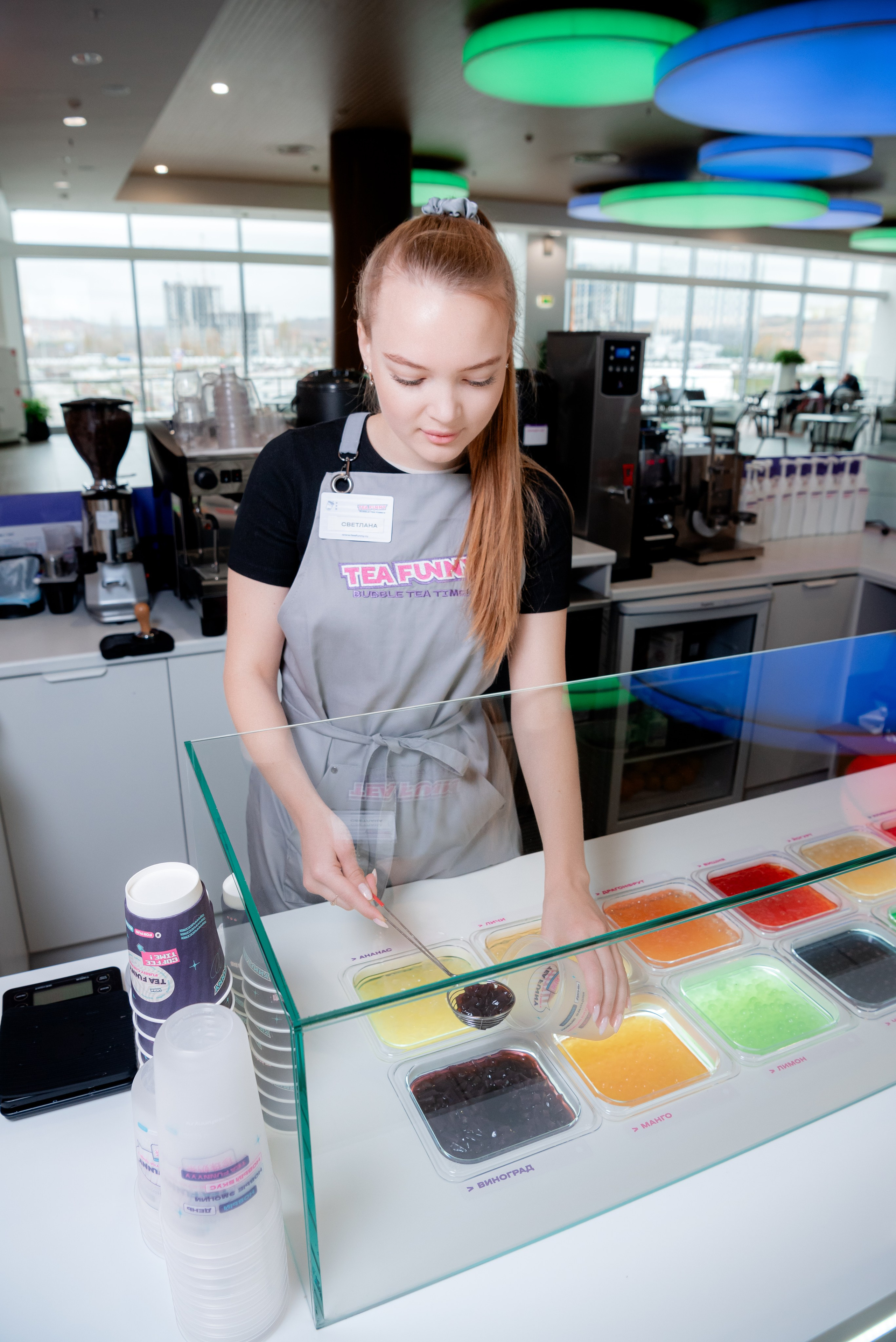 Открытие Tea Funny в Акварели. Фотограф в Волгограде и Волжском Александр Горбань