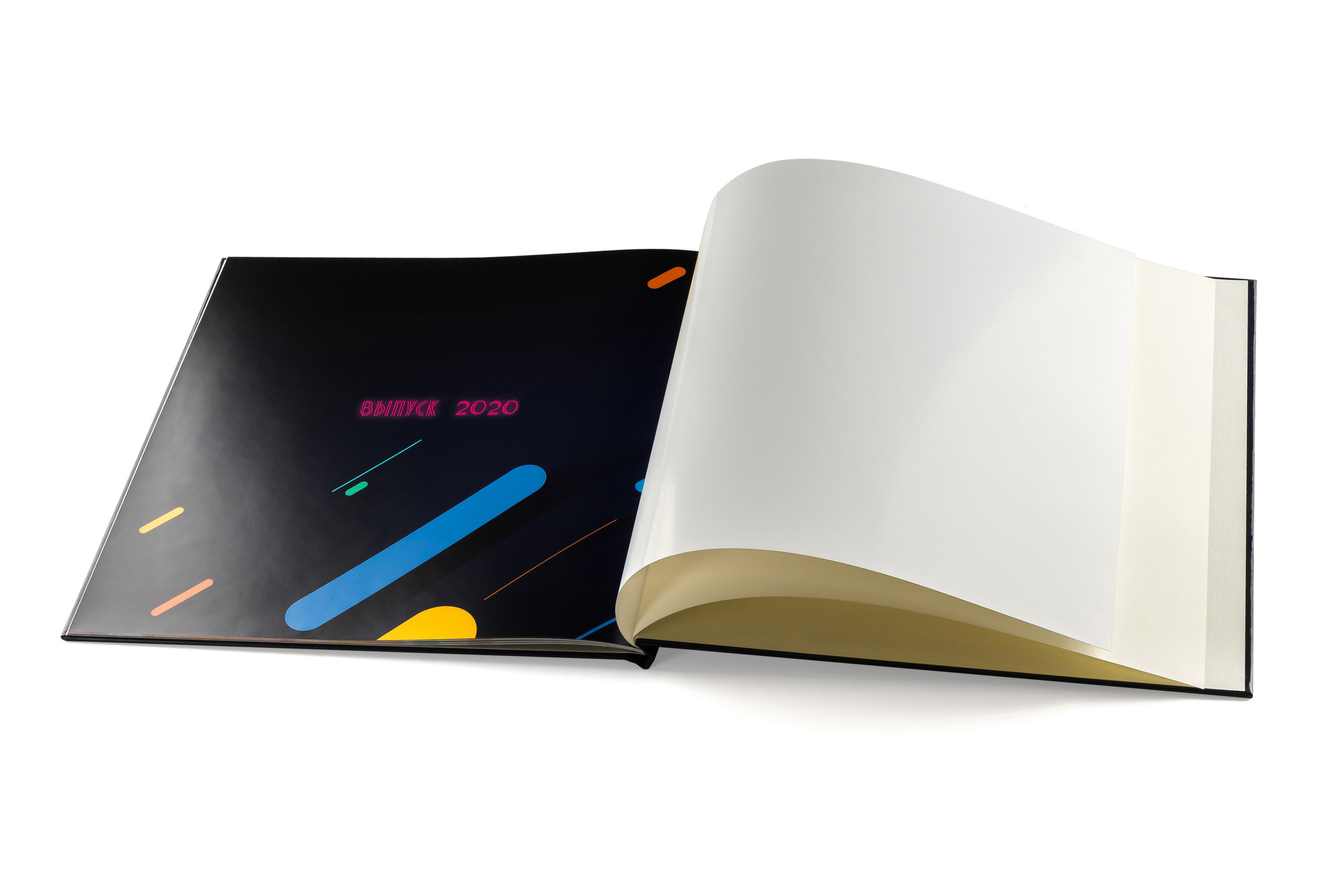 Книга в твердой обложке с журнальными листами