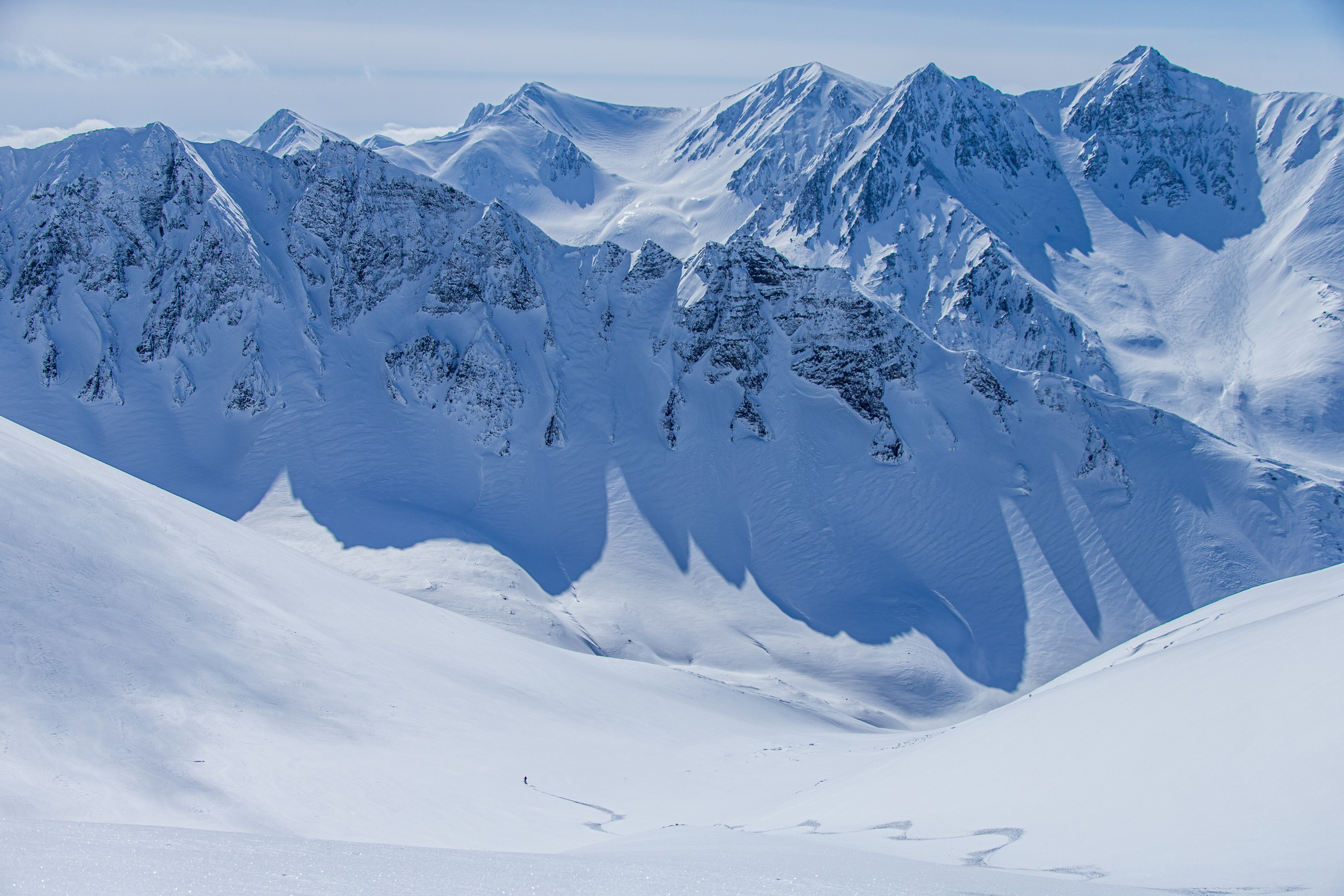 Хели-ски на Камчатке на Ми-8 — катание среди вулканов. Время Камчатки: чтобы найти свой путь, нужно скорость умножить на время