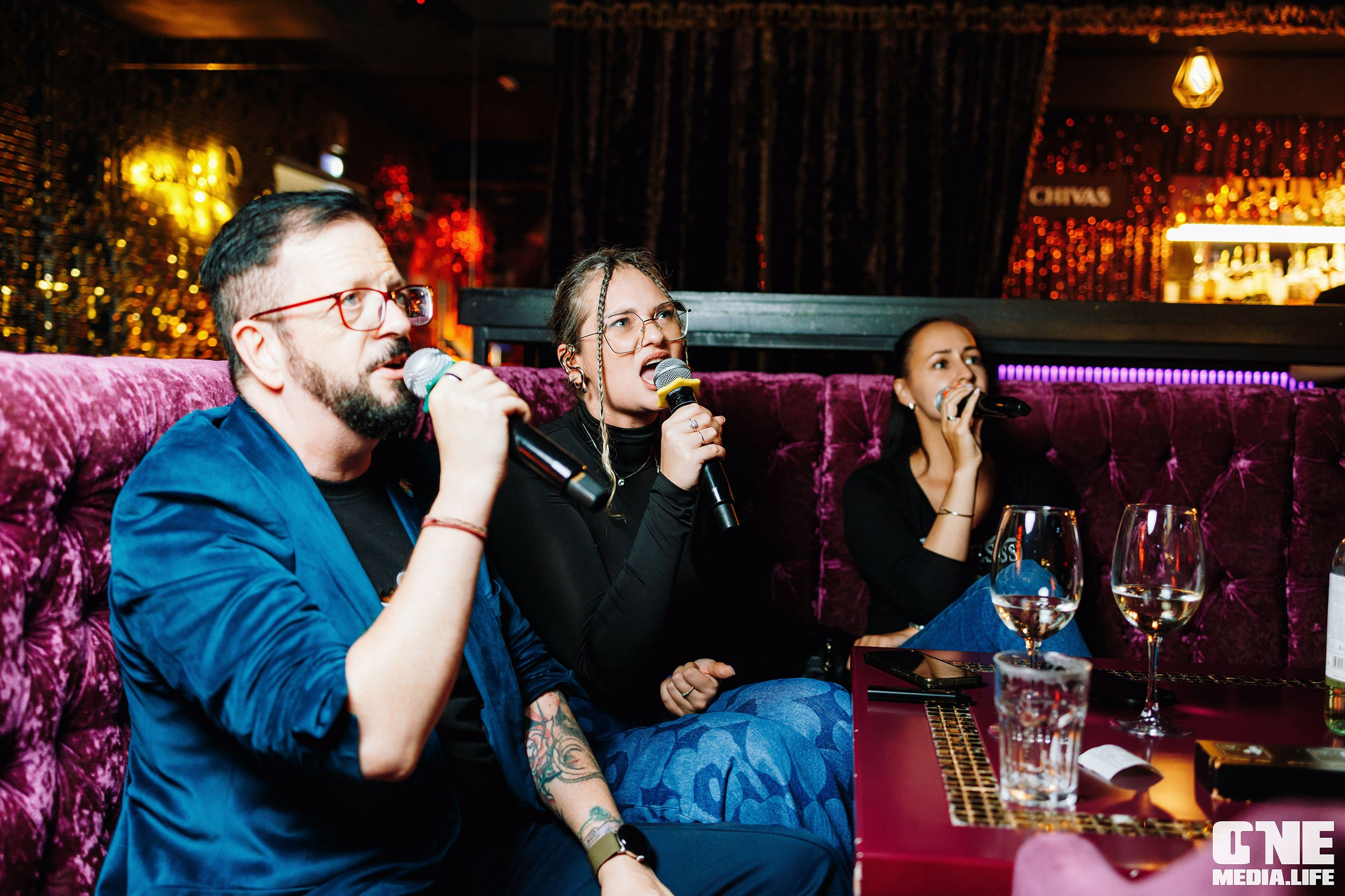 Фоторепортаж из караоке-клуба Эйфория. One Media Life: фоторепортажи, фотоотчеты с мероприятий и заведений