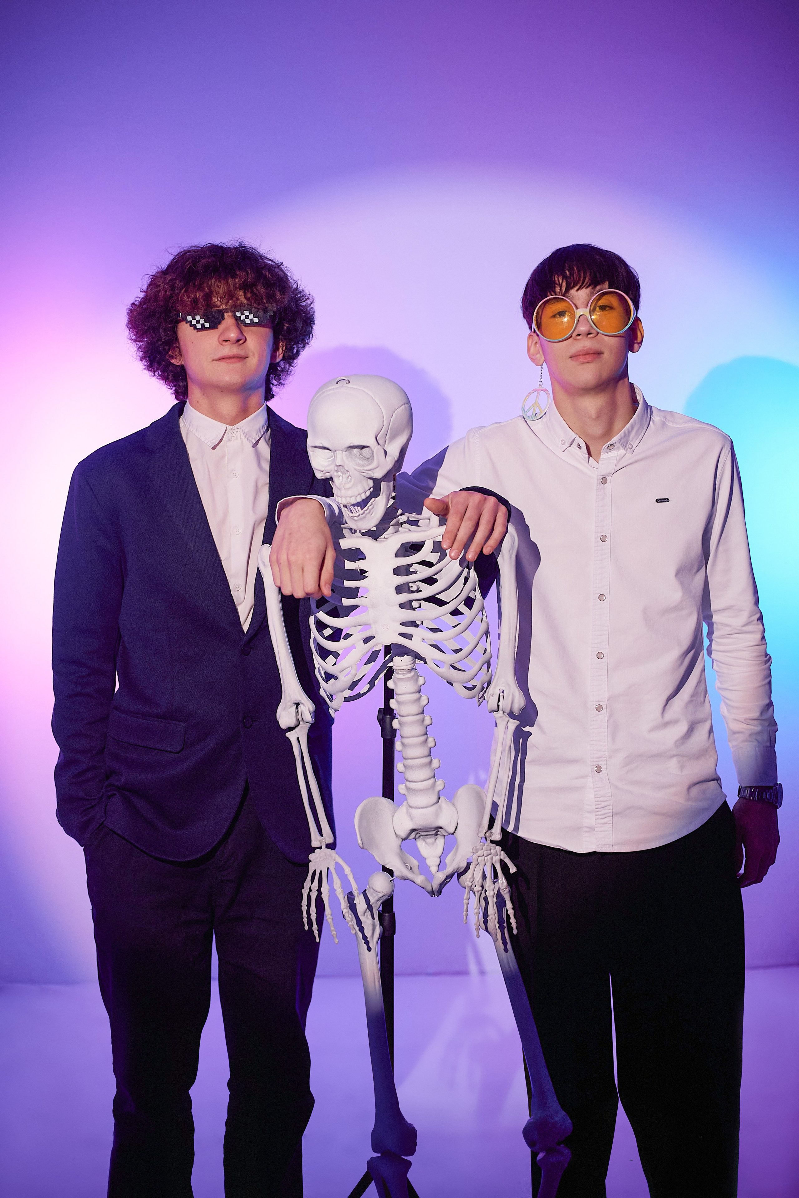 Альбом на окончание школы 9 и 11 класс «Симфония». Выпускные альбомы в Тюмени для школ, садов, вузов спортивных секций