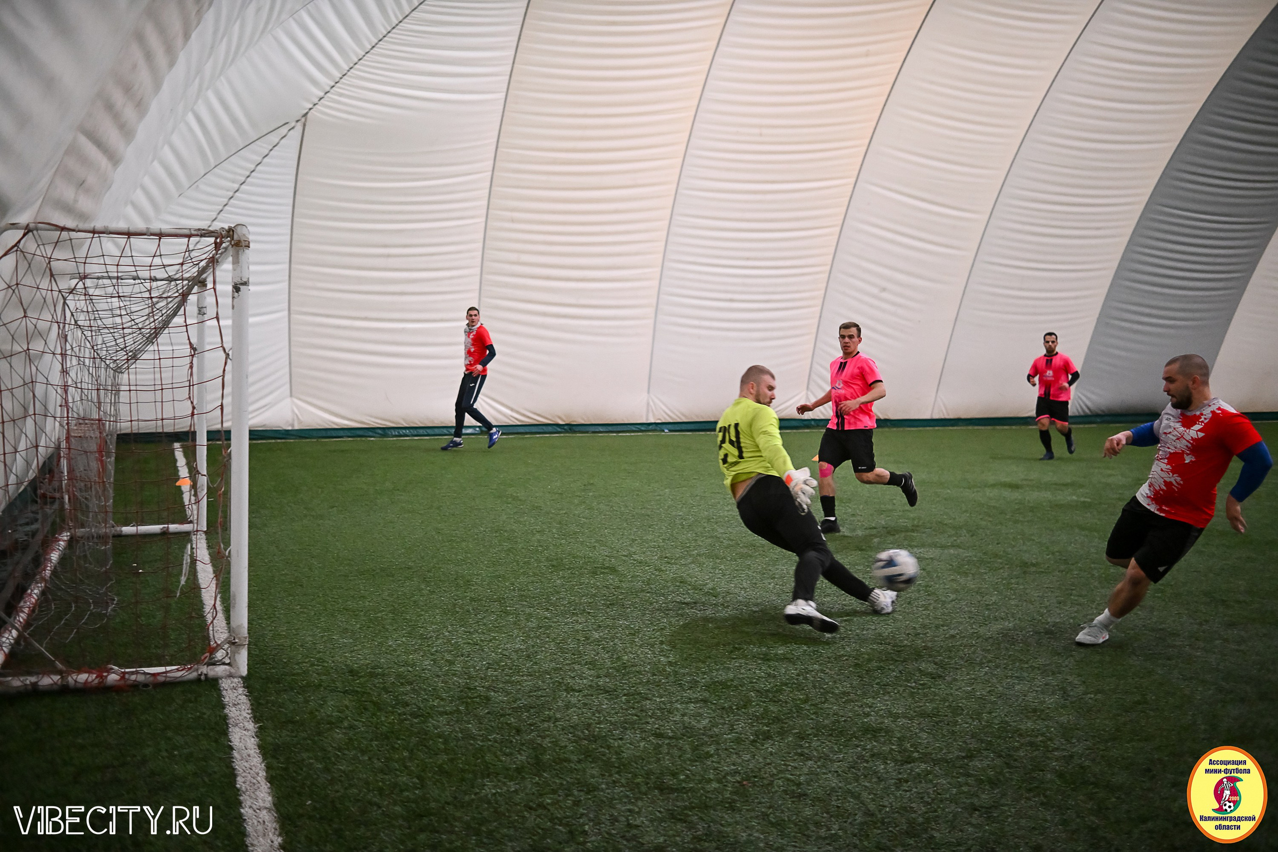 Награждение Премьер-Лига 6×6. VIBECITY.RU Вайб Сити Ру Фоторепортажи Фотоотчеты Калининград