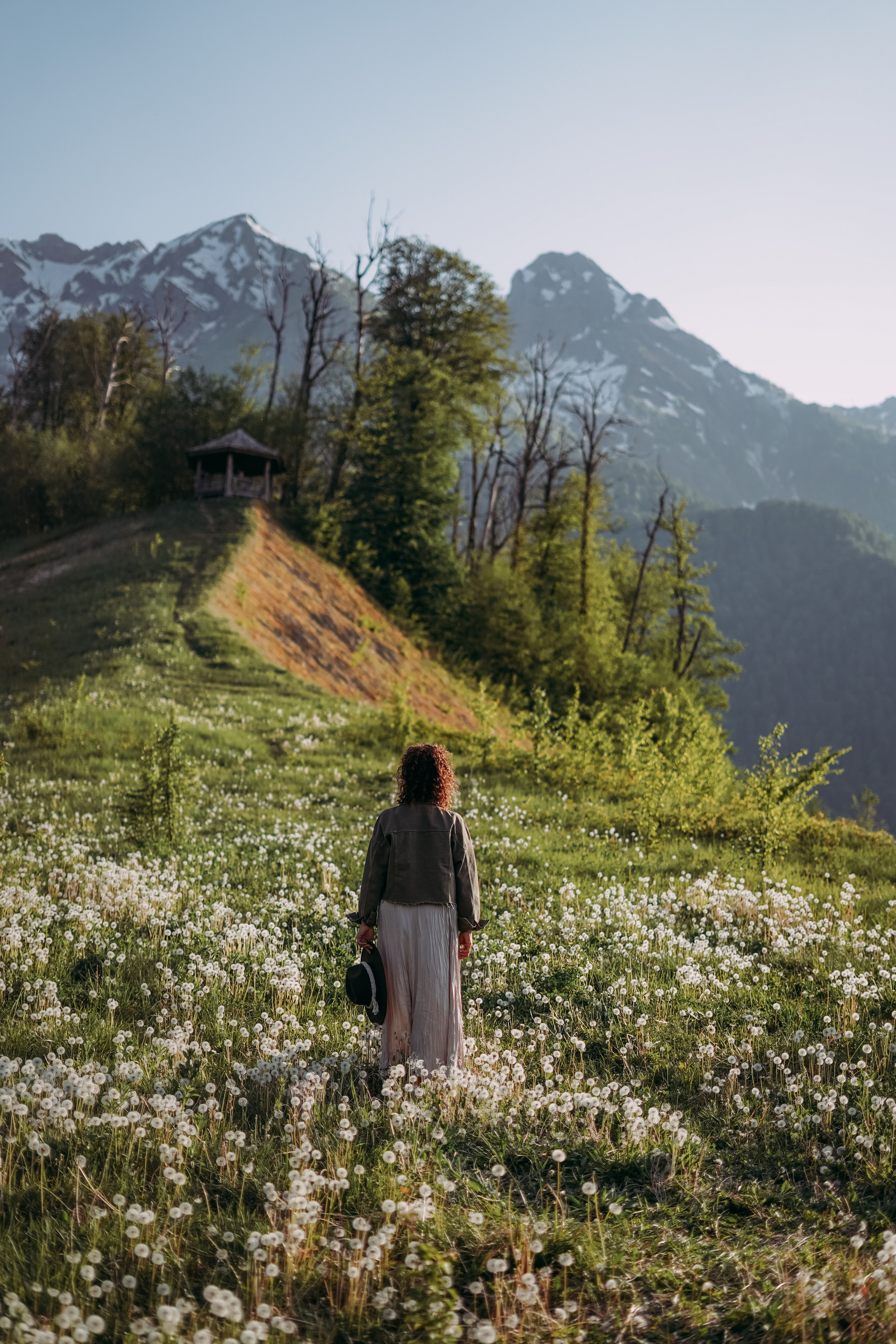 Апрель в горах. Фотосессия для Светланы в Красной Поляне. Фотограф в Сочи и Абхазии | Фототуры | September Air