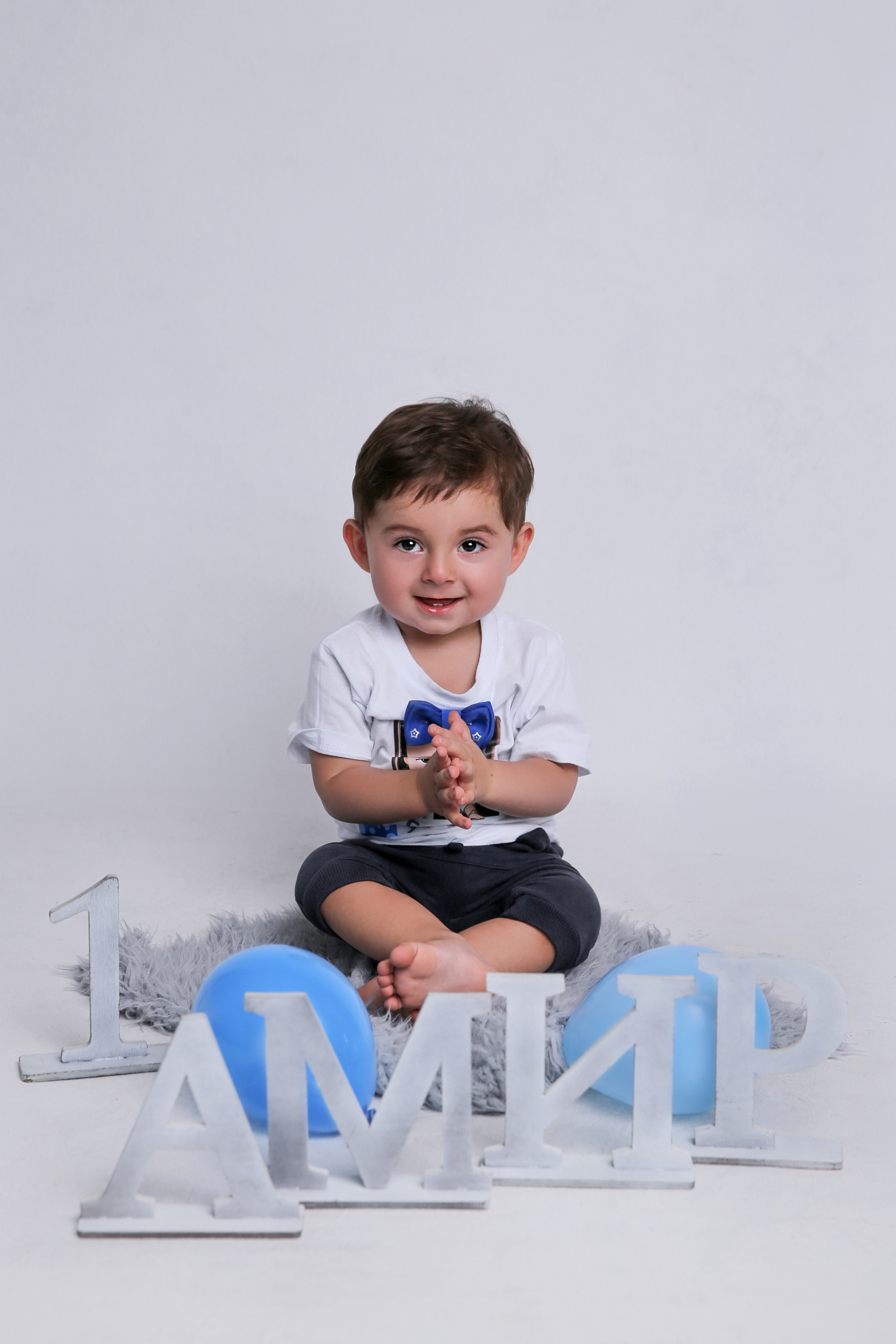 Фотосессия ГОДОВАСИЕ. Фотограф новорожденных, детей до года и беременных в Симферополе