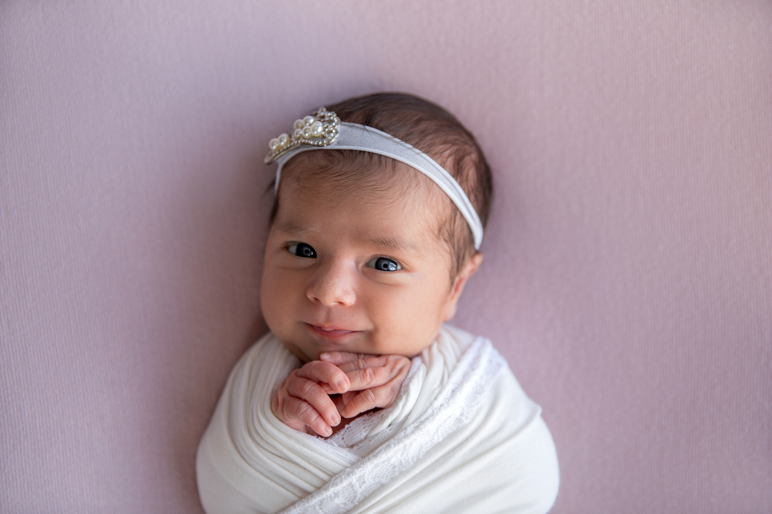 Фотосессия новорожденного (newborn). Фотограф новорожденных, детей до года и беременных в Симферополе
