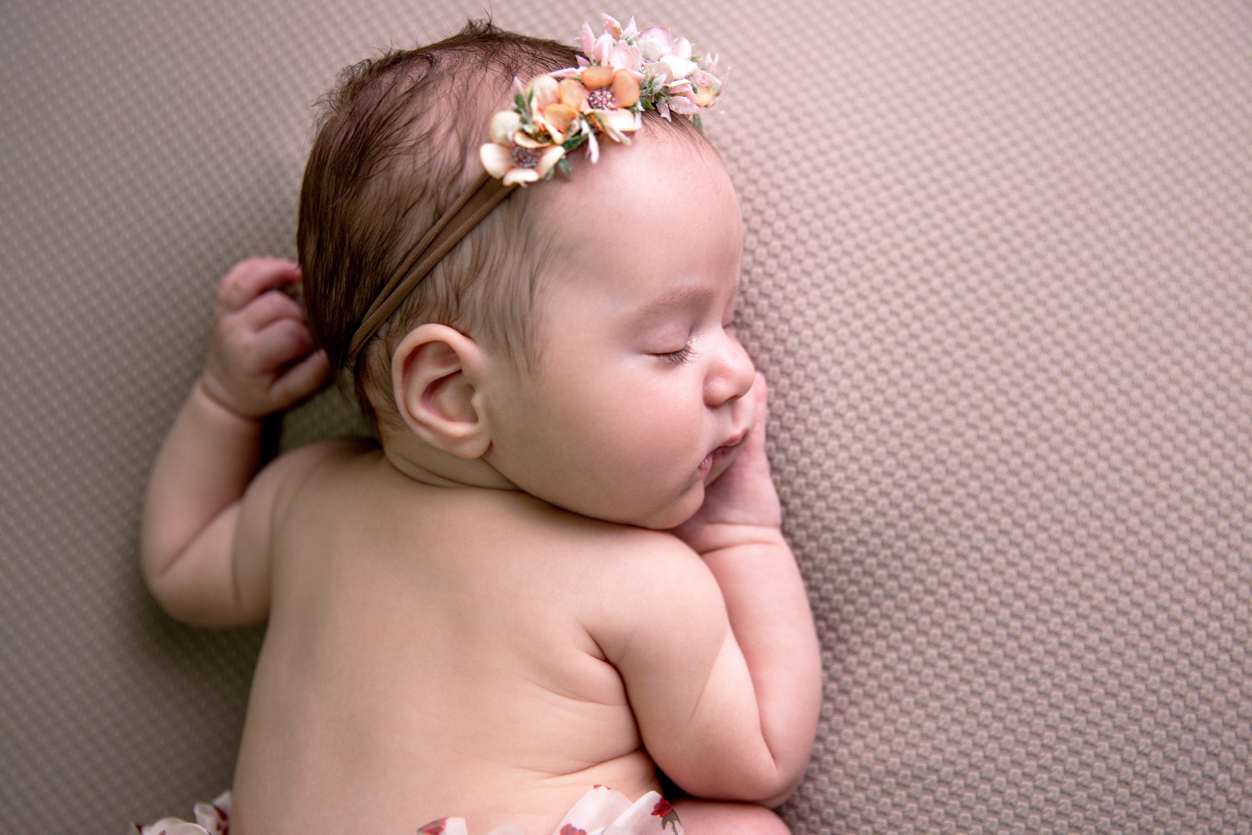 Фотосессия новорожденного (newborn). Фотограф новорожденных, детей до года и беременных в Симферополе