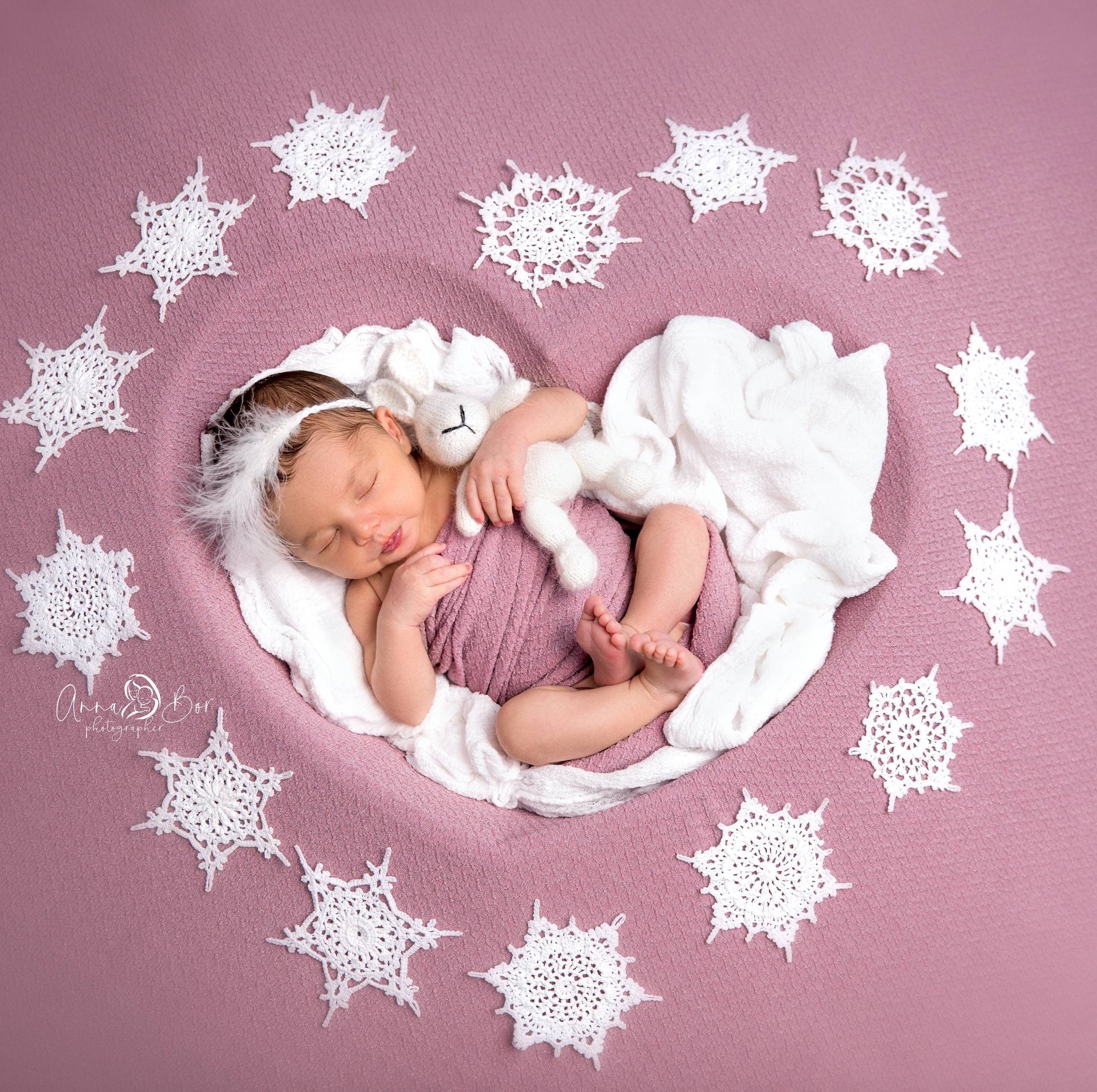 Фотосессия новорожденного (newborn). Фотограф новорожденных, детей до года и беременных в Симферополе