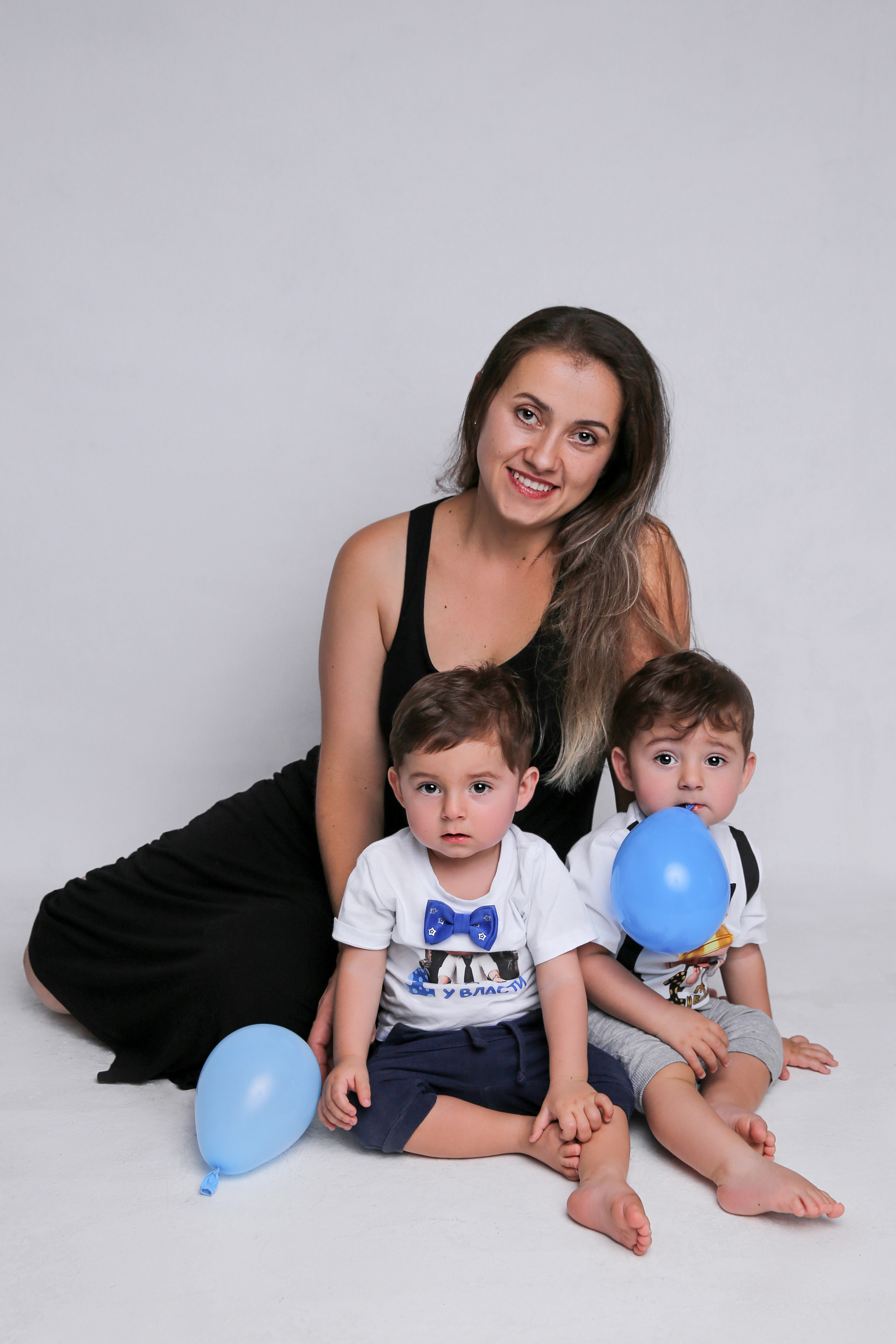 Фотосессия ГОДОВАСИЕ. Фотограф новорожденных, детей до года и беременных в Симферополе