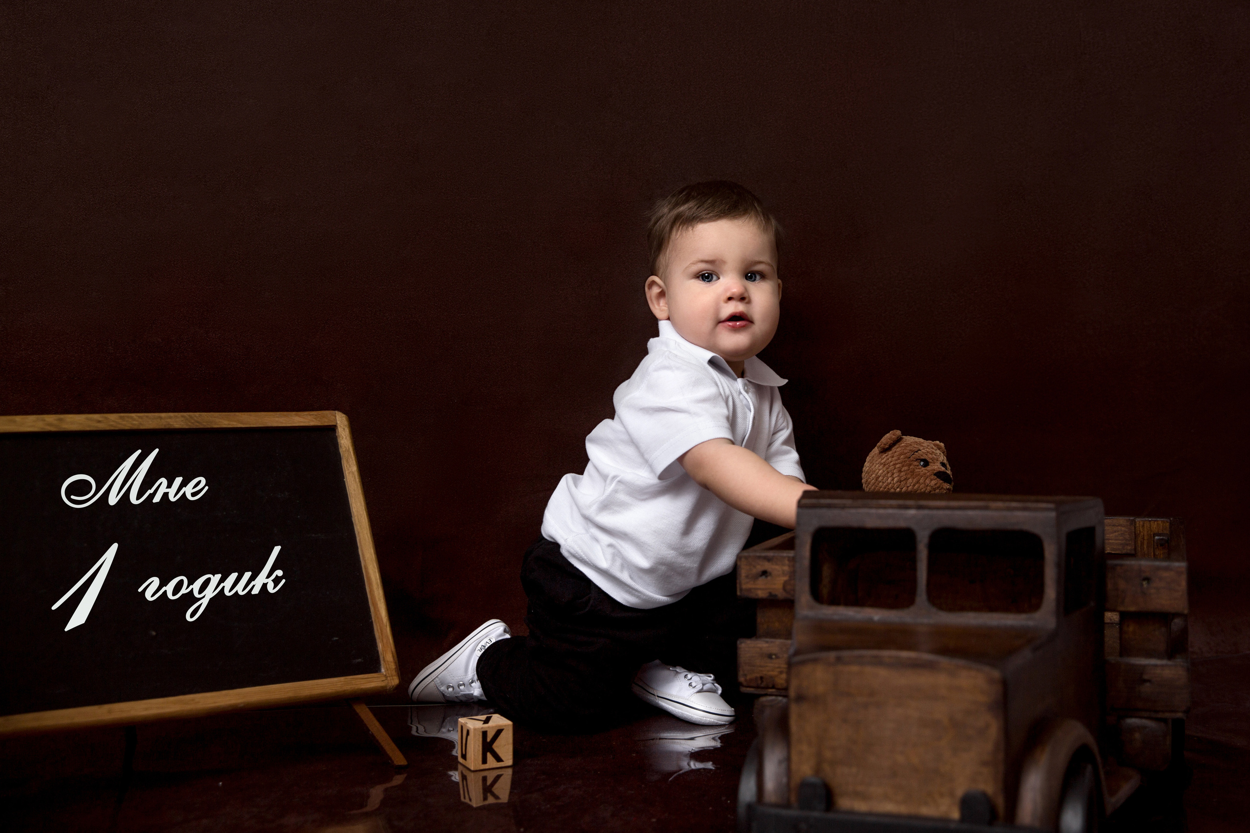 Фотосессия ГОДОВАСИЕ. Фотограф новорожденных, детей до года и беременных в Симферополе