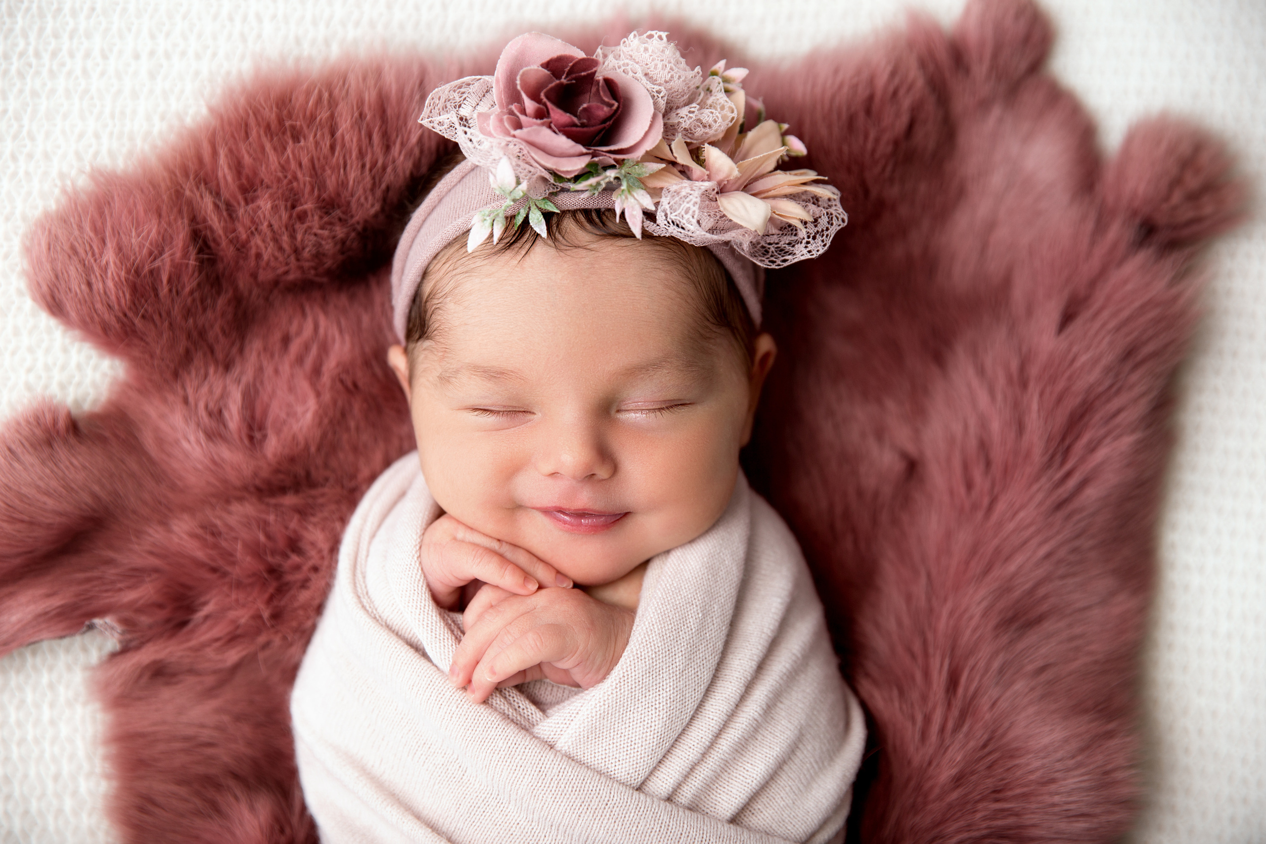 Фотосессия новорожденного (newborn). Фотограф новорожденных, детей до года и беременных в Симферополе