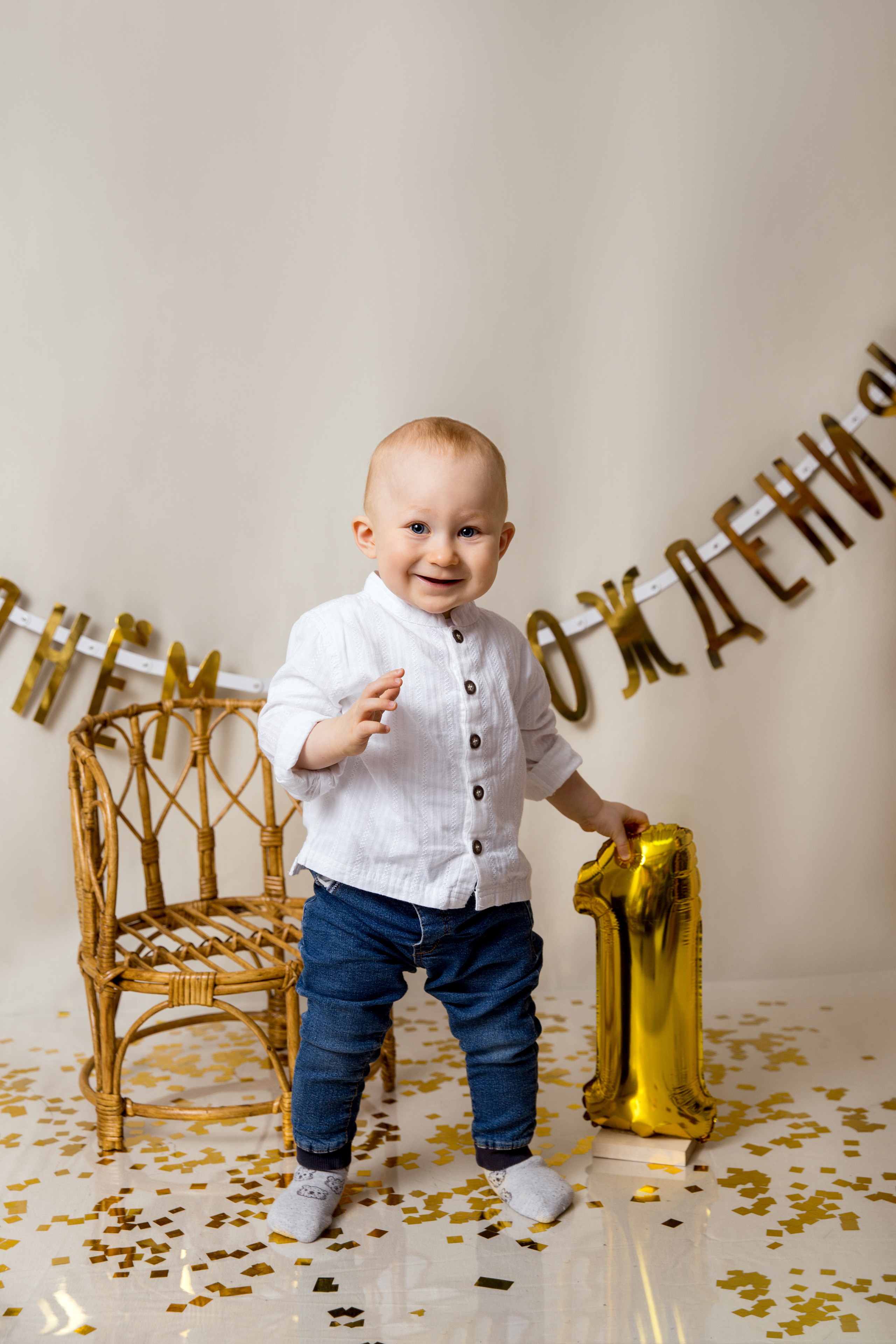 Фотосессия ГОДОВАСИЕ. Фотограф новорожденных, детей до года и беременных в Симферополе