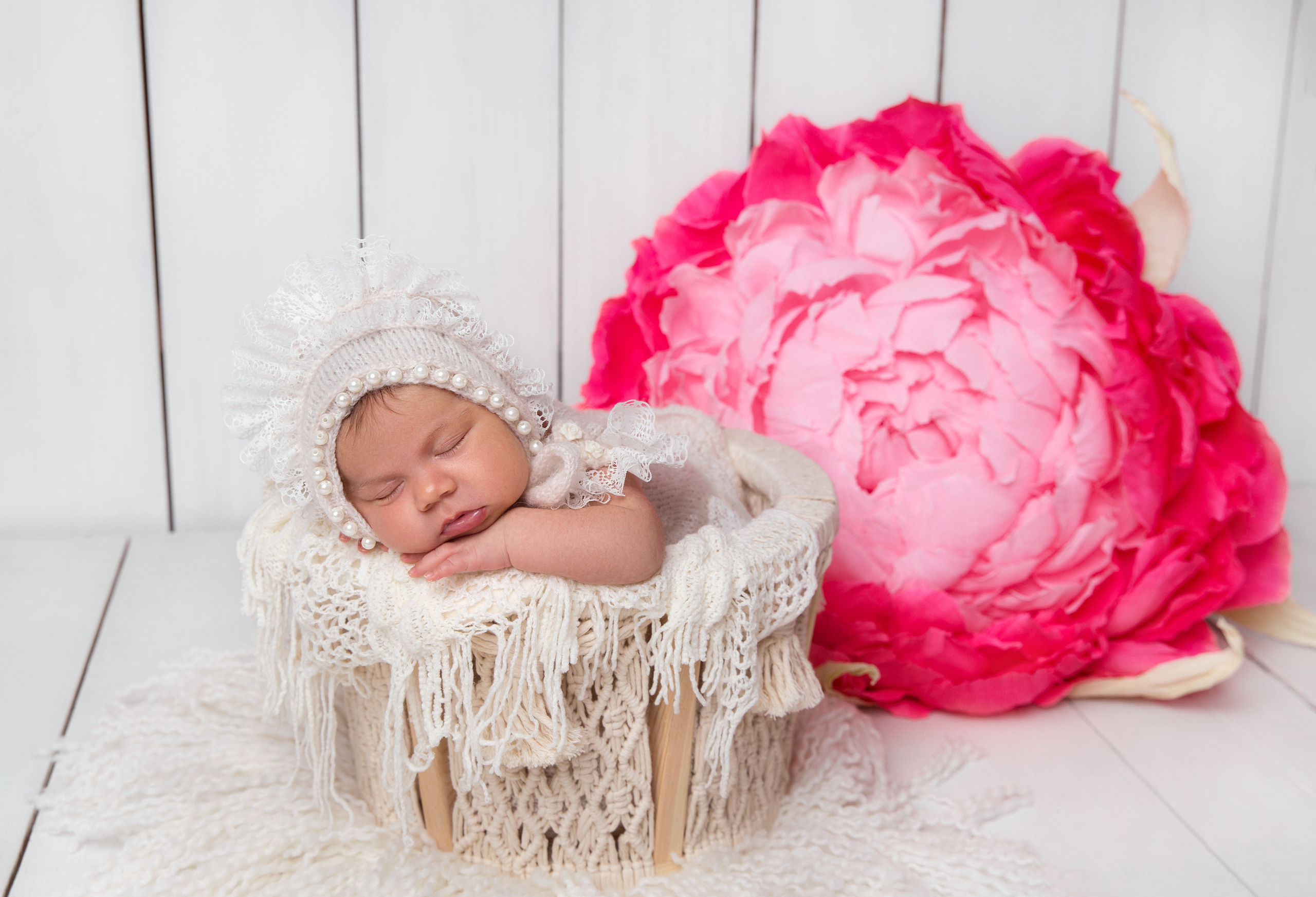 Фотосессия новорожденного (newborn). Фотограф новорожденных, детей до года и беременных в Симферополе