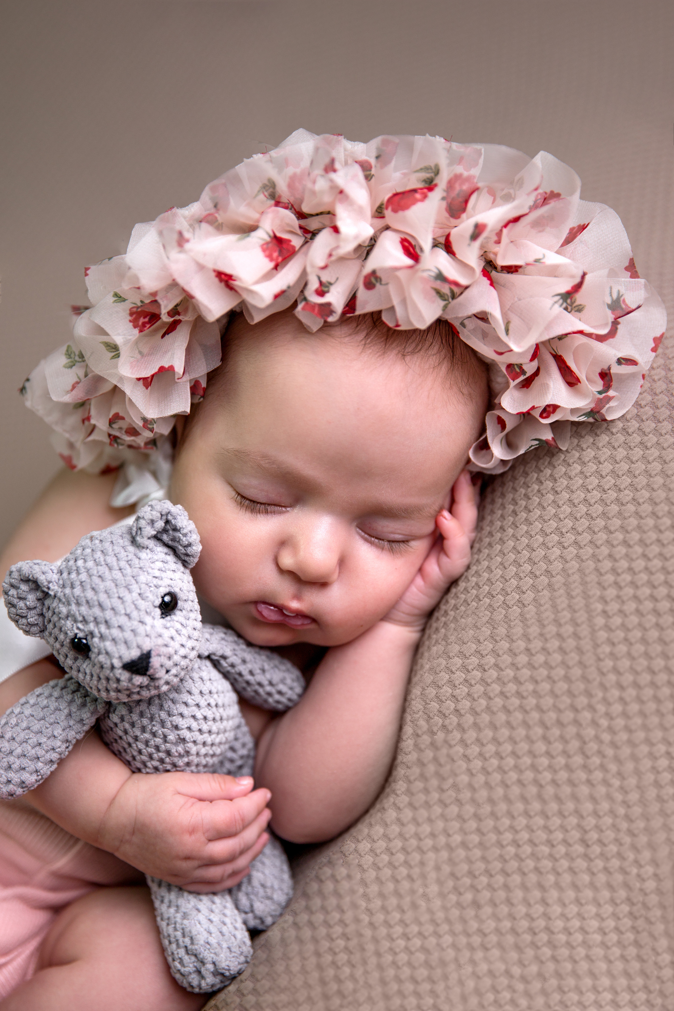 Фотосессия новорожденного (newborn). Фотограф новорожденных, детей до года и беременных в Симферополе