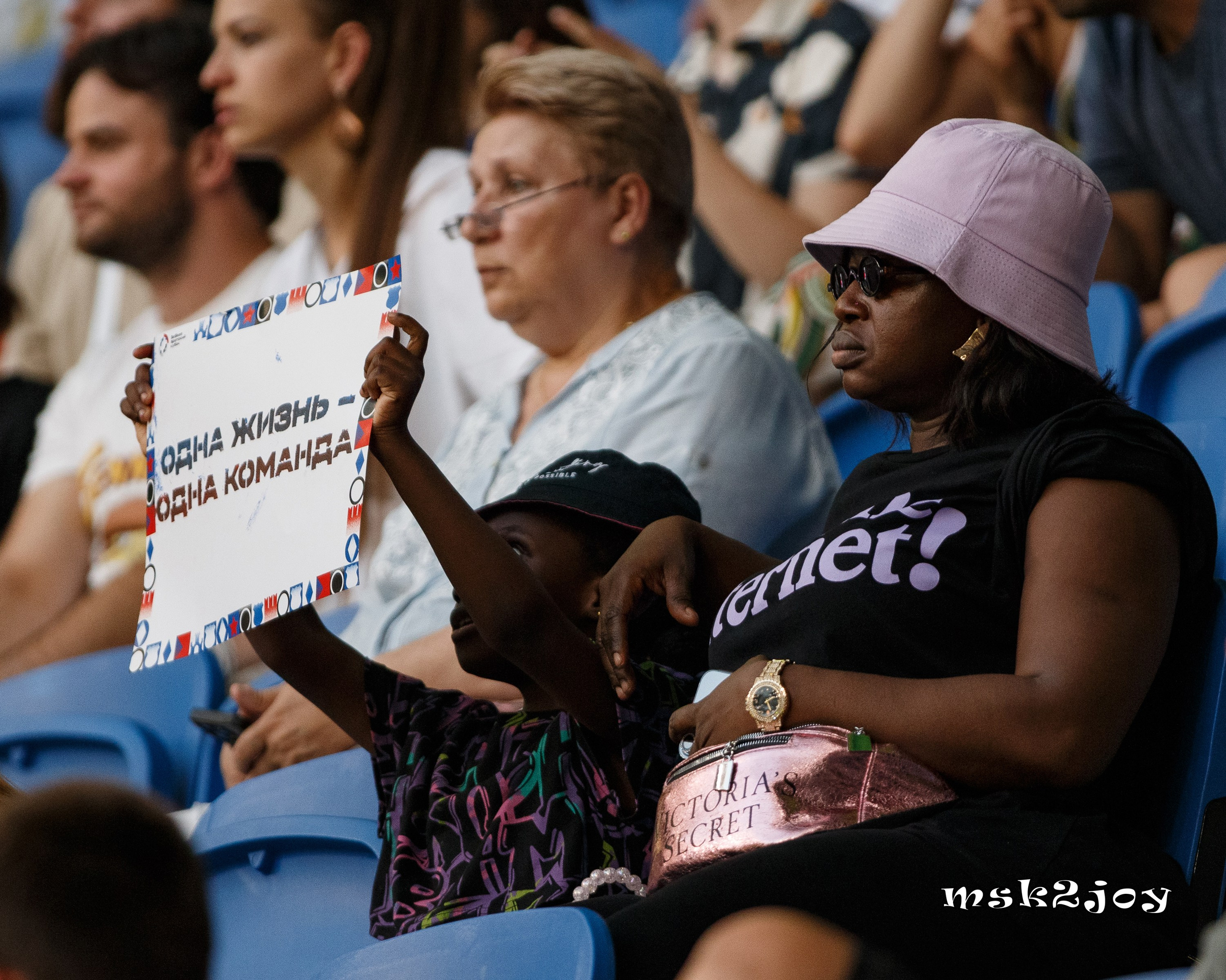 Фоторепортаж. ФК Динамо — ФК Партизан. Михаил Тоцкий портретный и репортажный фотограф в Москве
