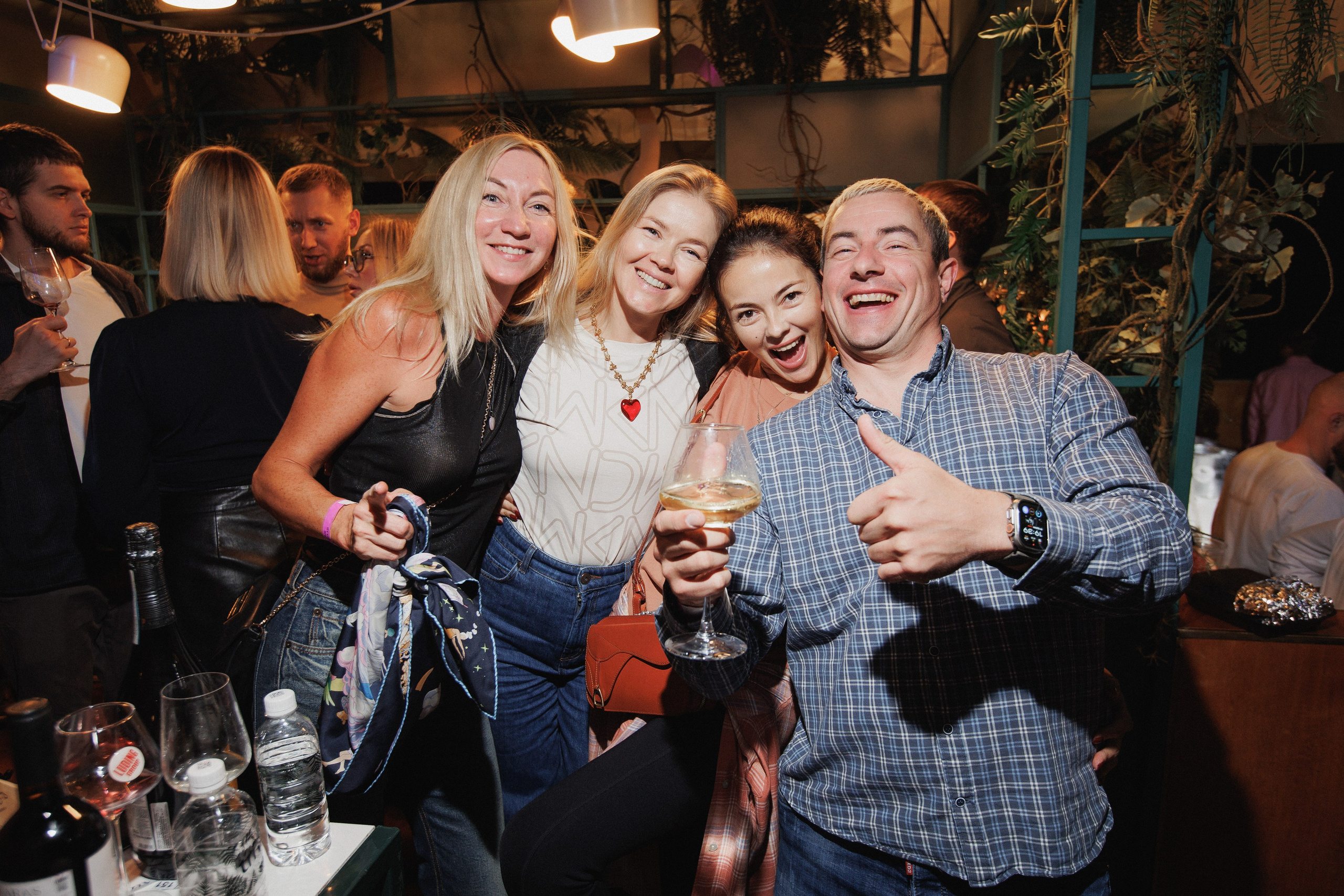 ВИННЫЙ ФЕСТИВАЛЬ. СВОИ. ФОТООТЧЕТЫ-СОБЫТИЯ-МЕСТА