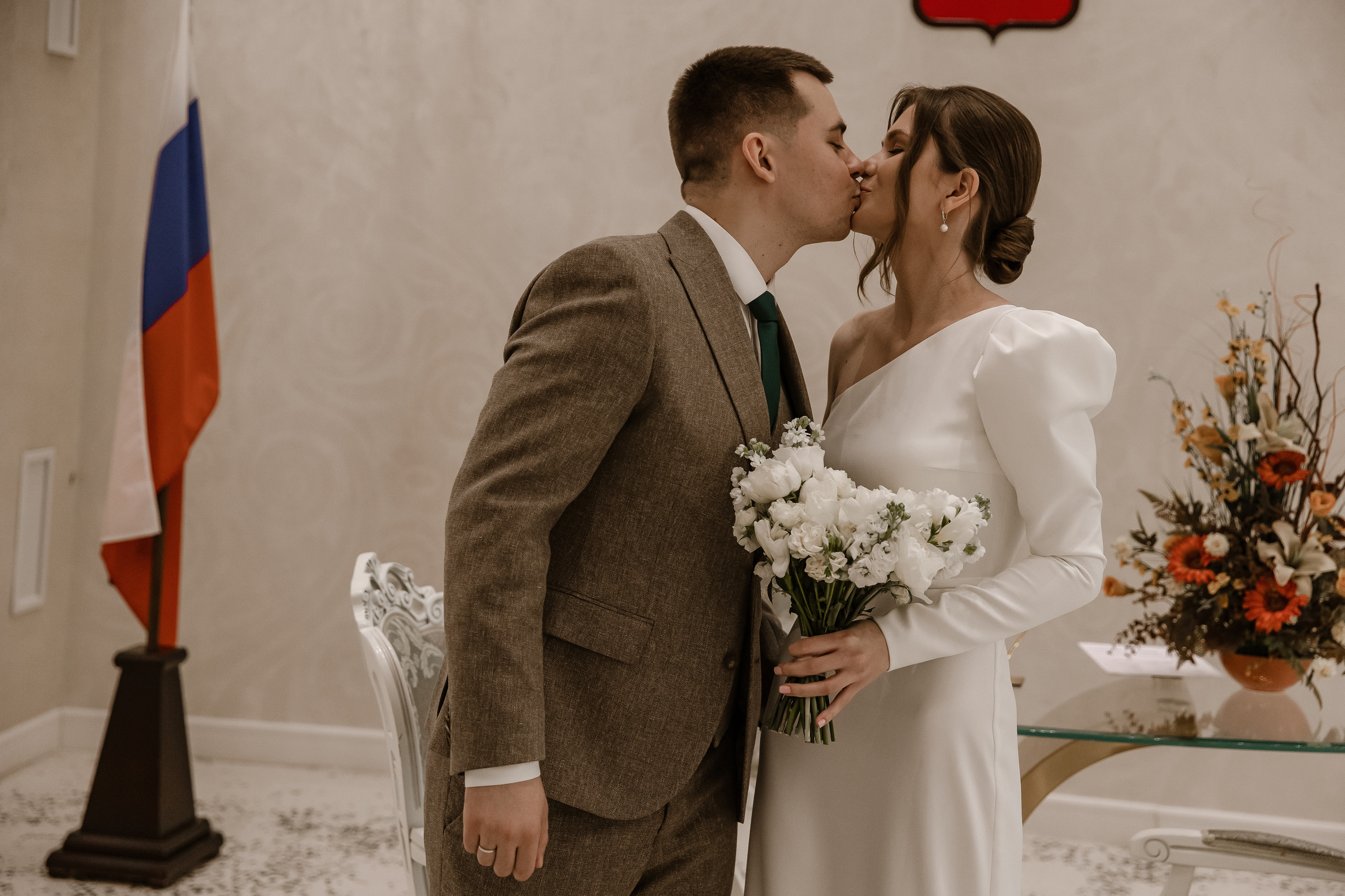 Свадебная фотосессия Полины и Лёши в городе Самаре. Свадебный и семейный фотограф в Самаре и Тольятти | Елена Топанцева