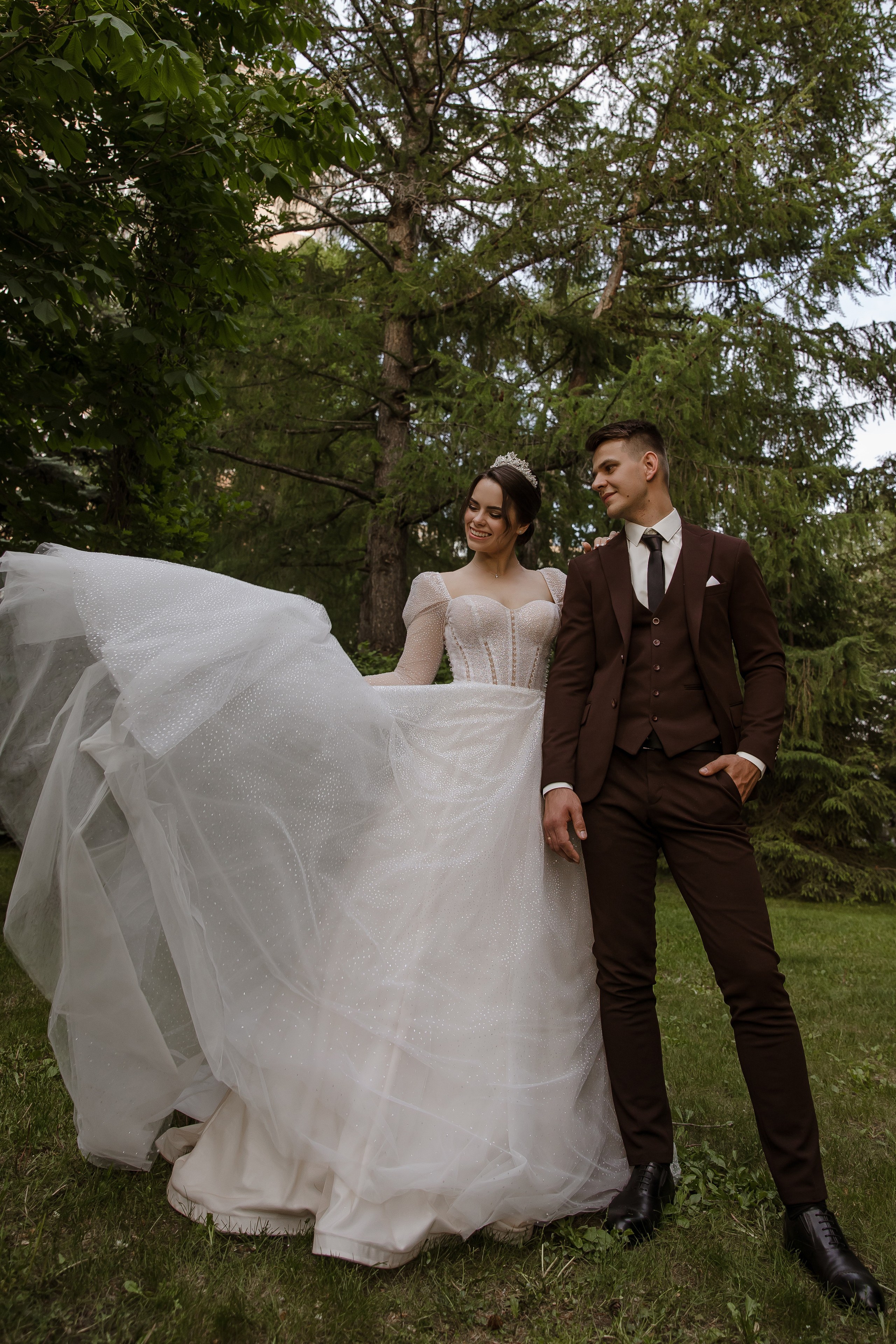 Свадебная фотосессия Даши и Юры в Тольятти. Свадебный и семейный фотограф в Самаре и Тольятти | Елена Топанцева