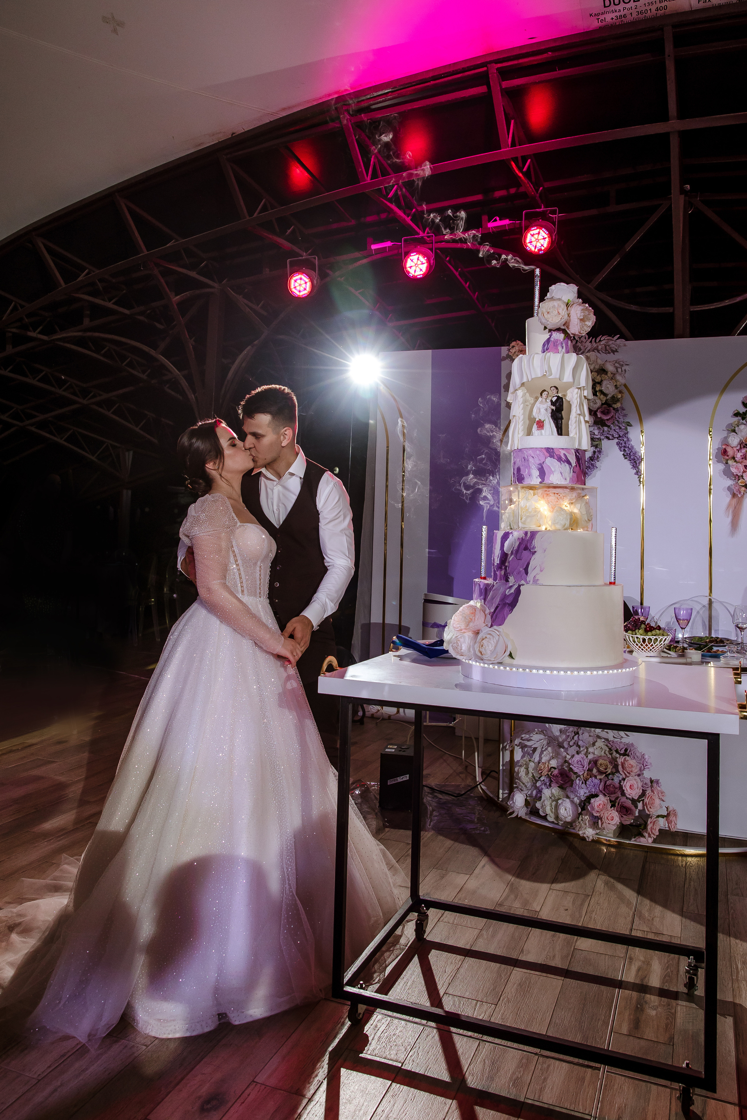 Свадебная фотосессия Даши и Юры в Тольятти. Свадебный и семейный фотограф в Самаре и Тольятти | Елена Топанцева