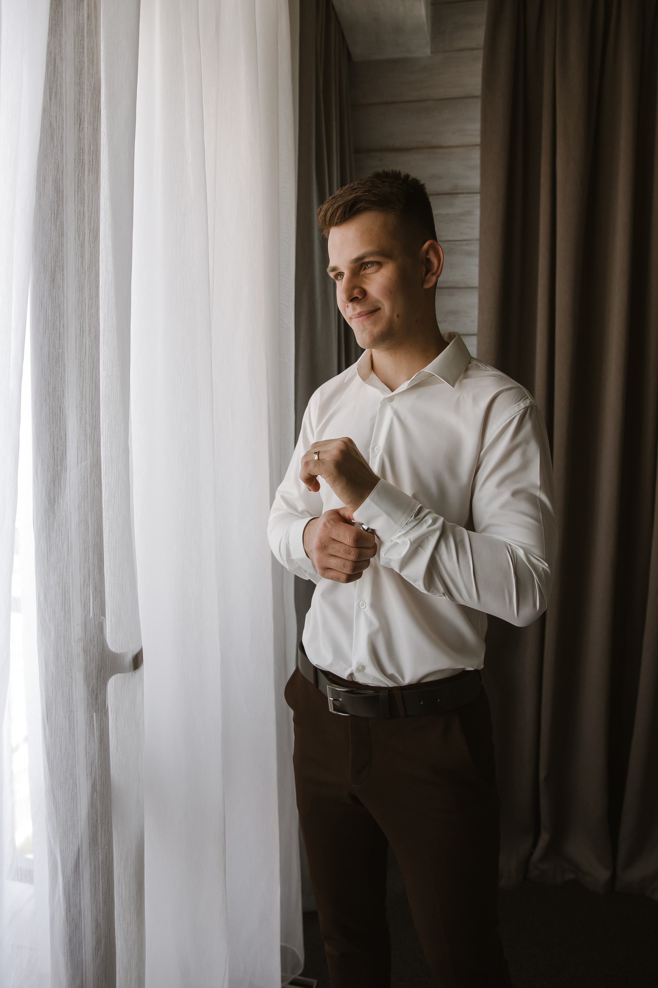 Свадебная фотосессия Даши и Юры в Тольятти. Свадебный и семейный фотограф в Самаре и Тольятти | Елена Топанцева