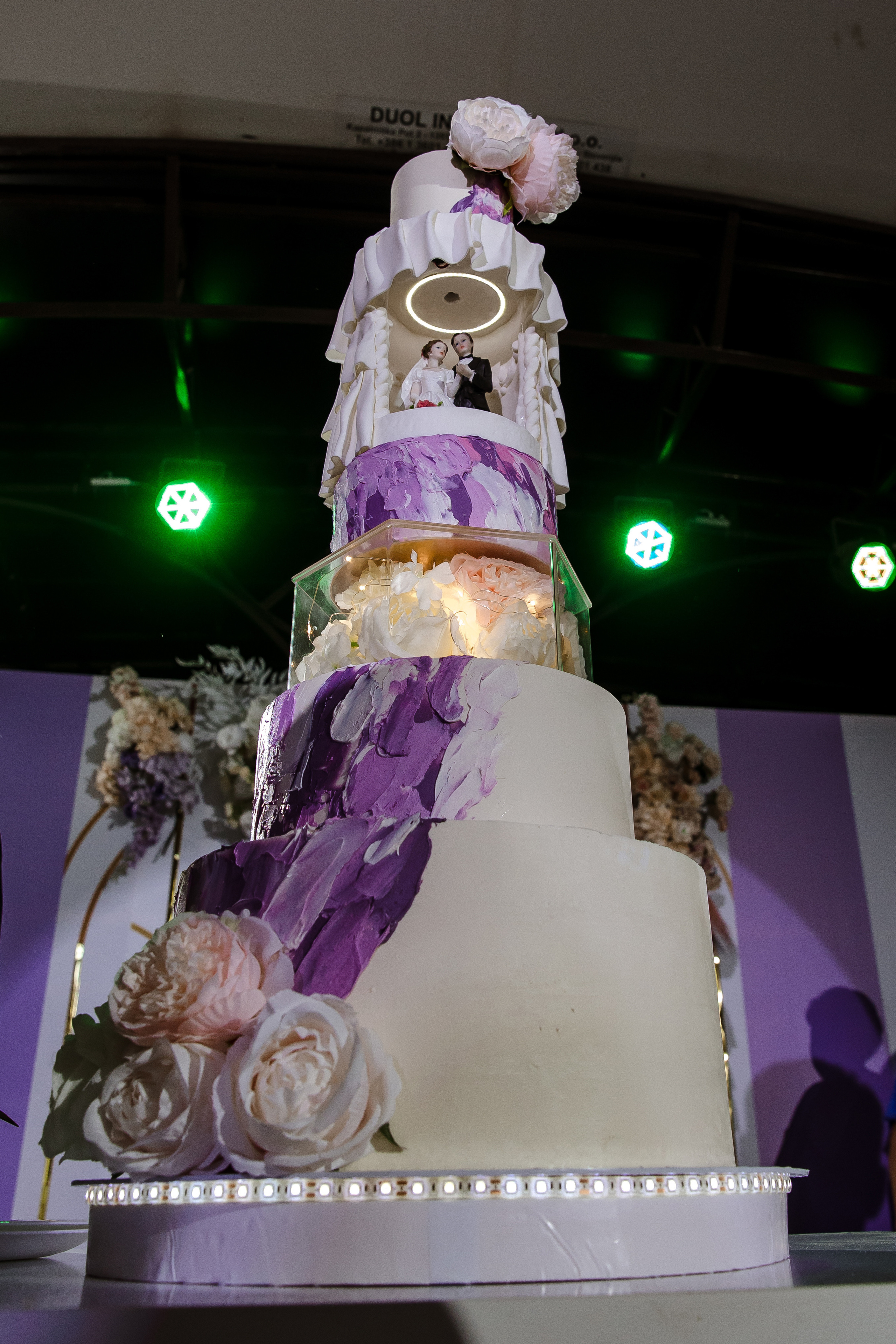 Свадебная фотосессия Даши и Юры в Тольятти. Свадебный и семейный фотограф в Самаре и Тольятти | Елена Топанцева