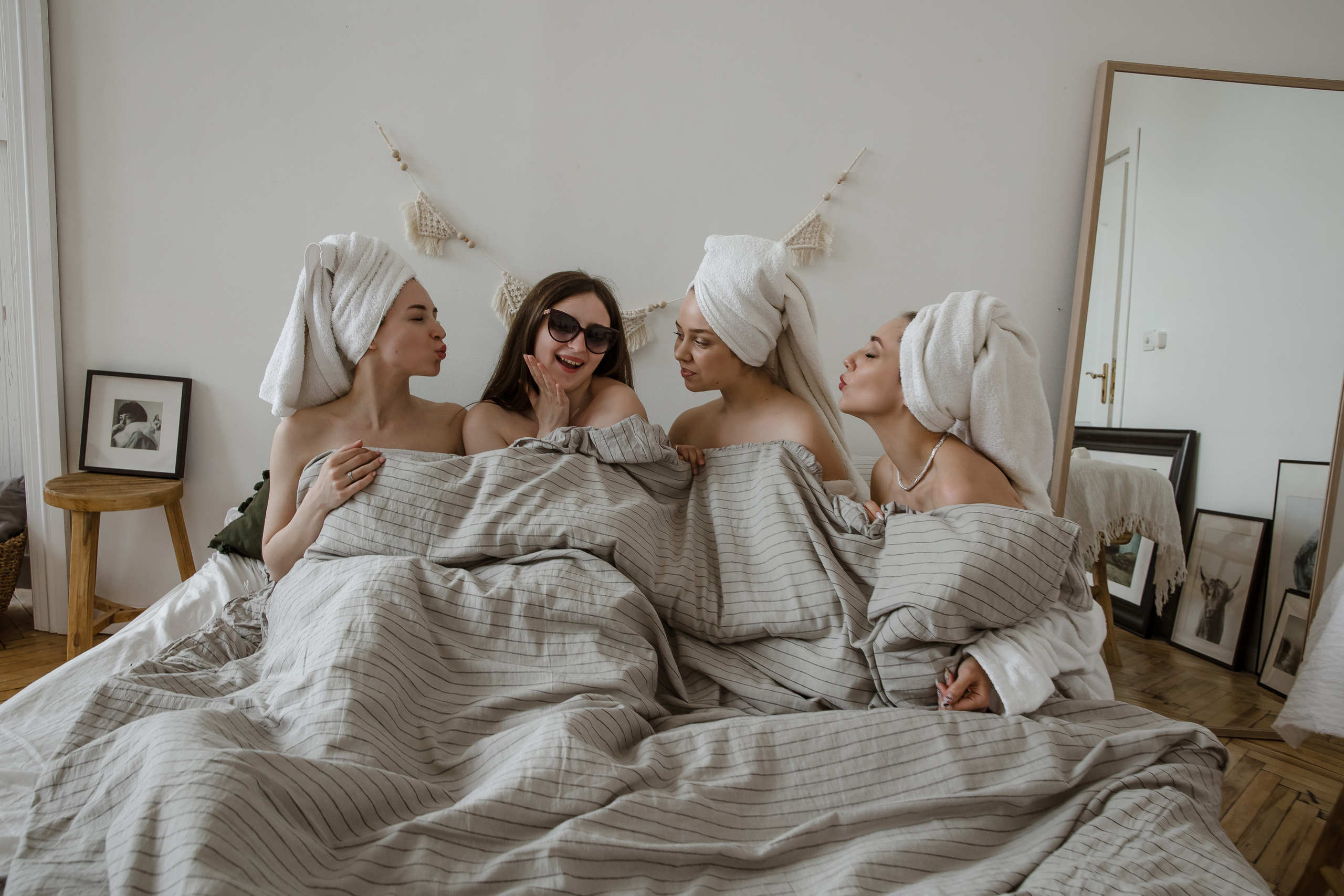 Девичник в фотостудии Молоко в Самаре. Свадебный и семейный фотограф в Самаре и Тольятти | Елена Топанцева