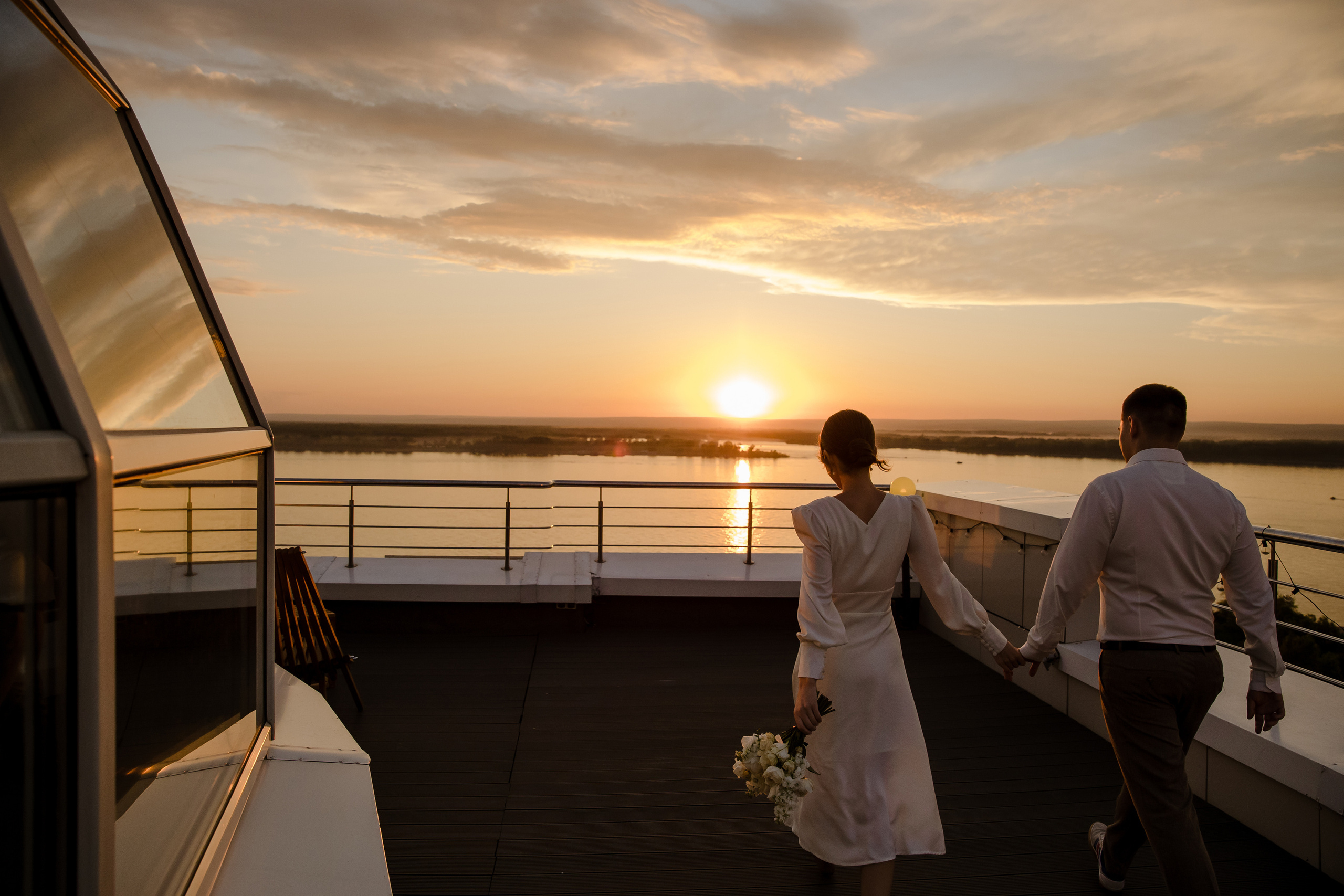 Свадебная фотосессия Полины и Лёши в городе Самаре. Свадебный и семейный фотограф в Самаре и Тольятти | Елена Топанцева