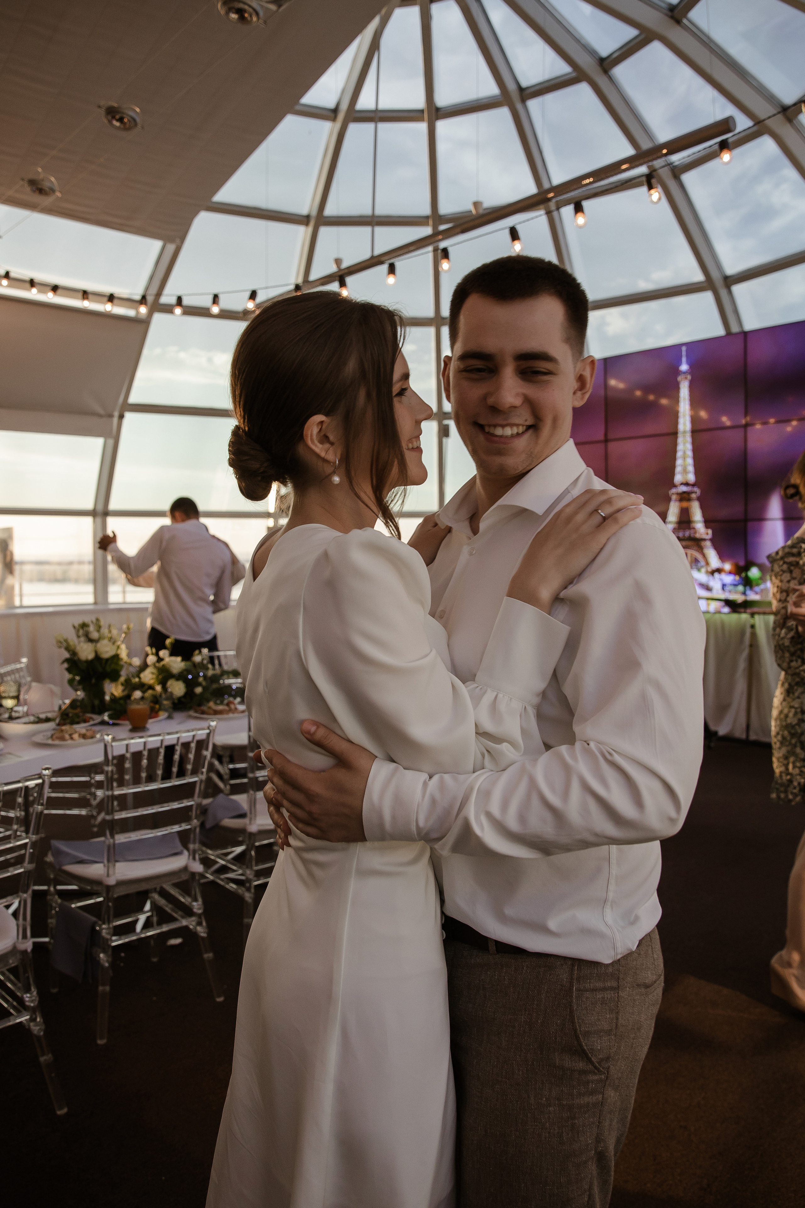 Свадебная фотосессия Полины и Лёши в городе Самаре. Свадебный и семейный фотограф в Самаре и Тольятти | Елена Топанцева