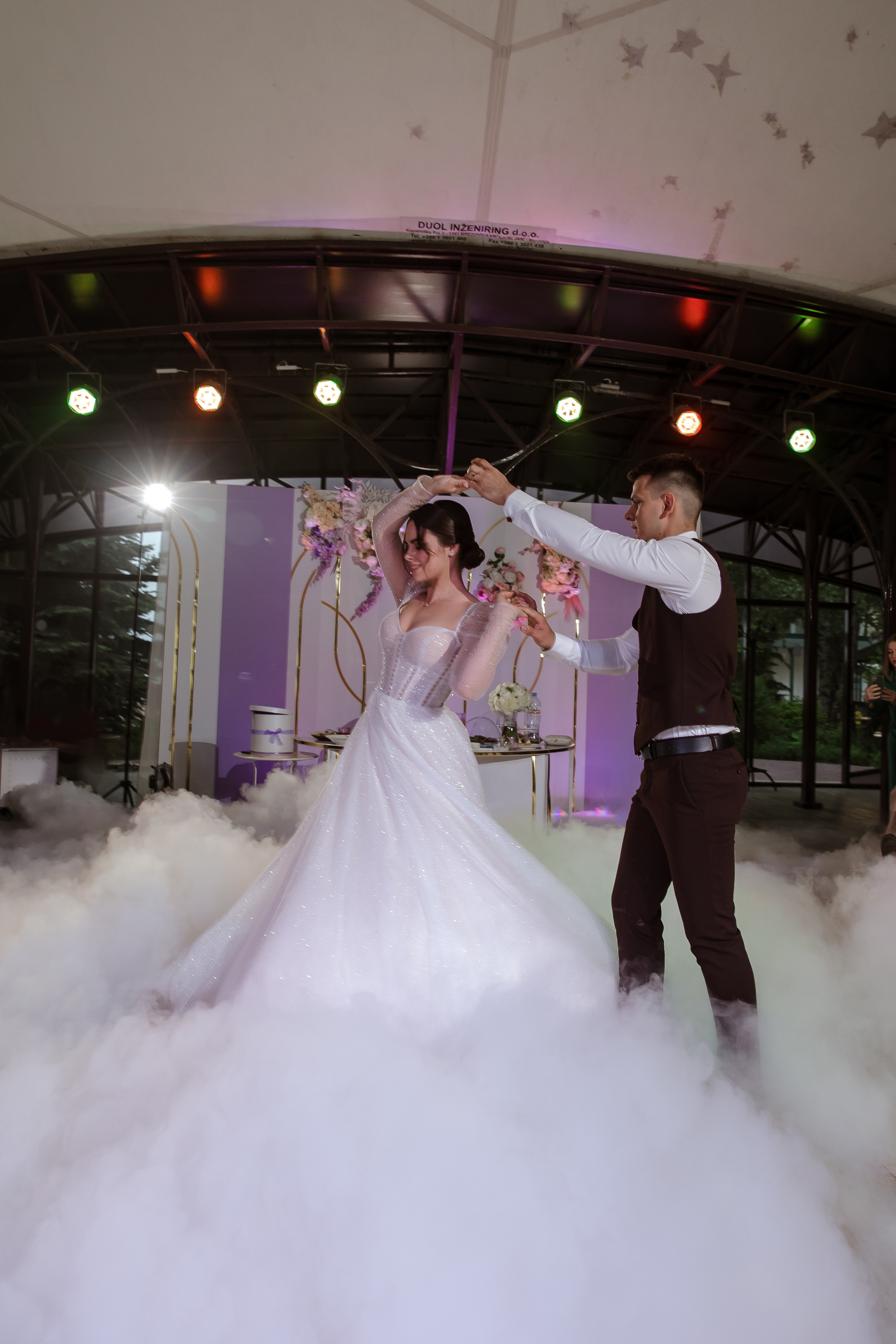 Свадебная фотосессия Даши и Юры в Тольятти. Свадебный и семейный фотограф в Самаре и Тольятти | Елена Топанцева