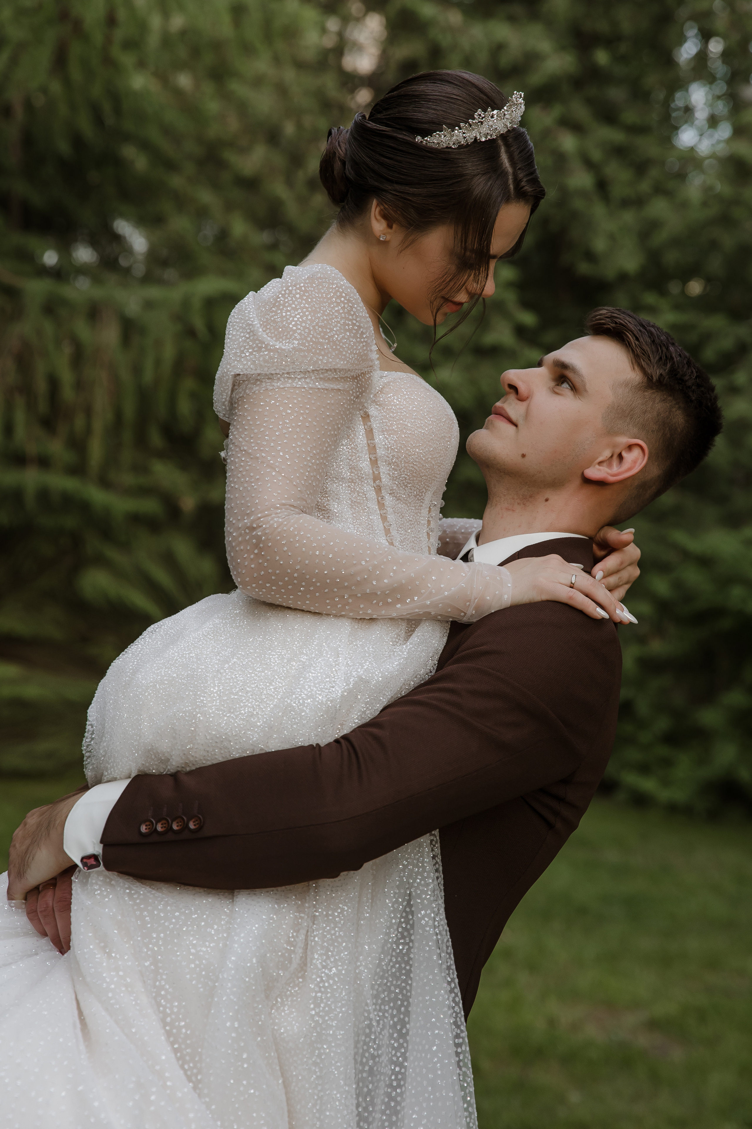 Свадебная фотосессия Даши и Юры в Тольятти. Свадебный и семейный фотограф в Самаре и Тольятти | Елена Топанцева