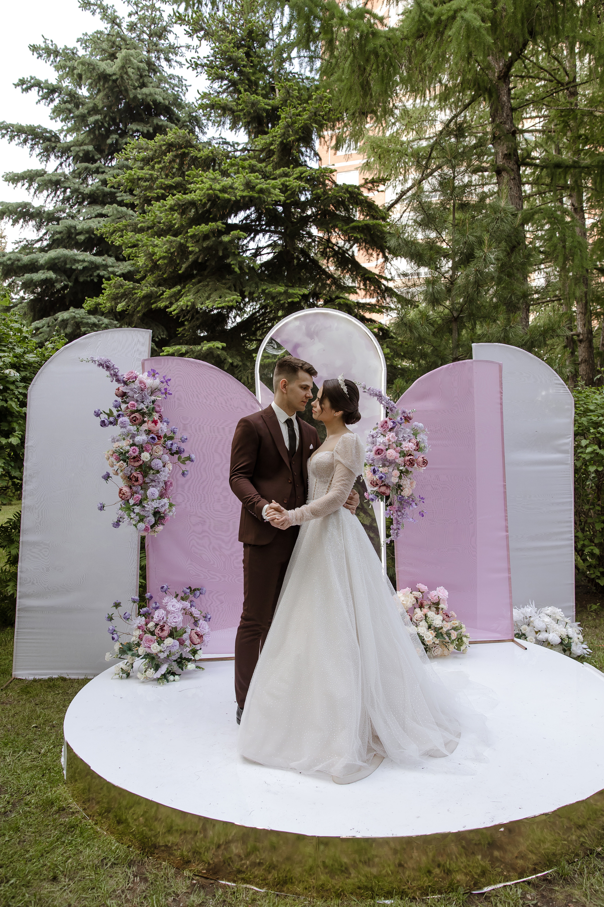 Свадебная фотосессия Даши и Юры в Тольятти. Свадебный и семейный фотограф в Самаре и Тольятти | Елена Топанцева