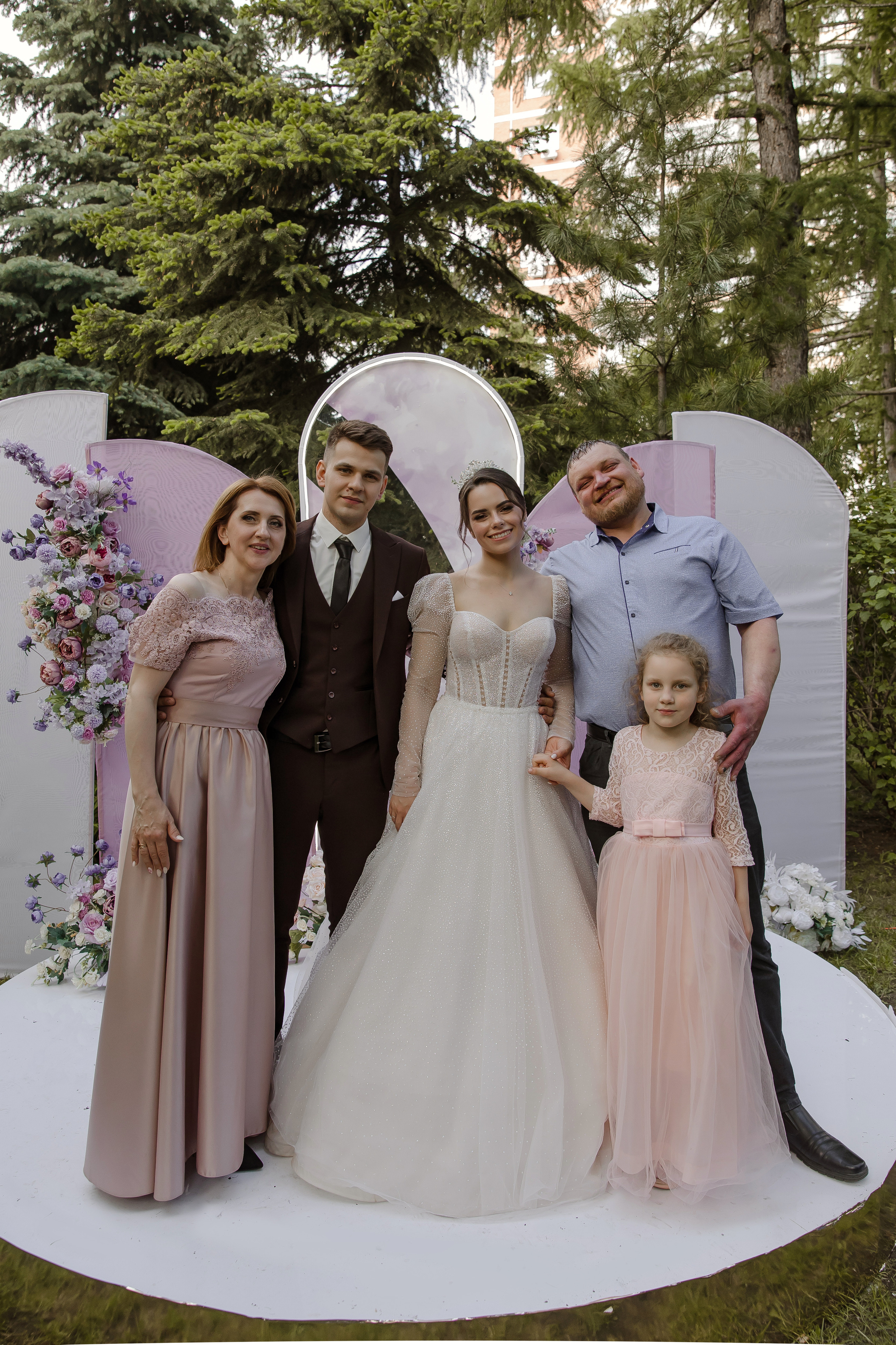 Свадебная фотосессия Даши и Юры в Тольятти. Свадебный и семейный фотограф в Самаре и Тольятти | Елена Топанцева