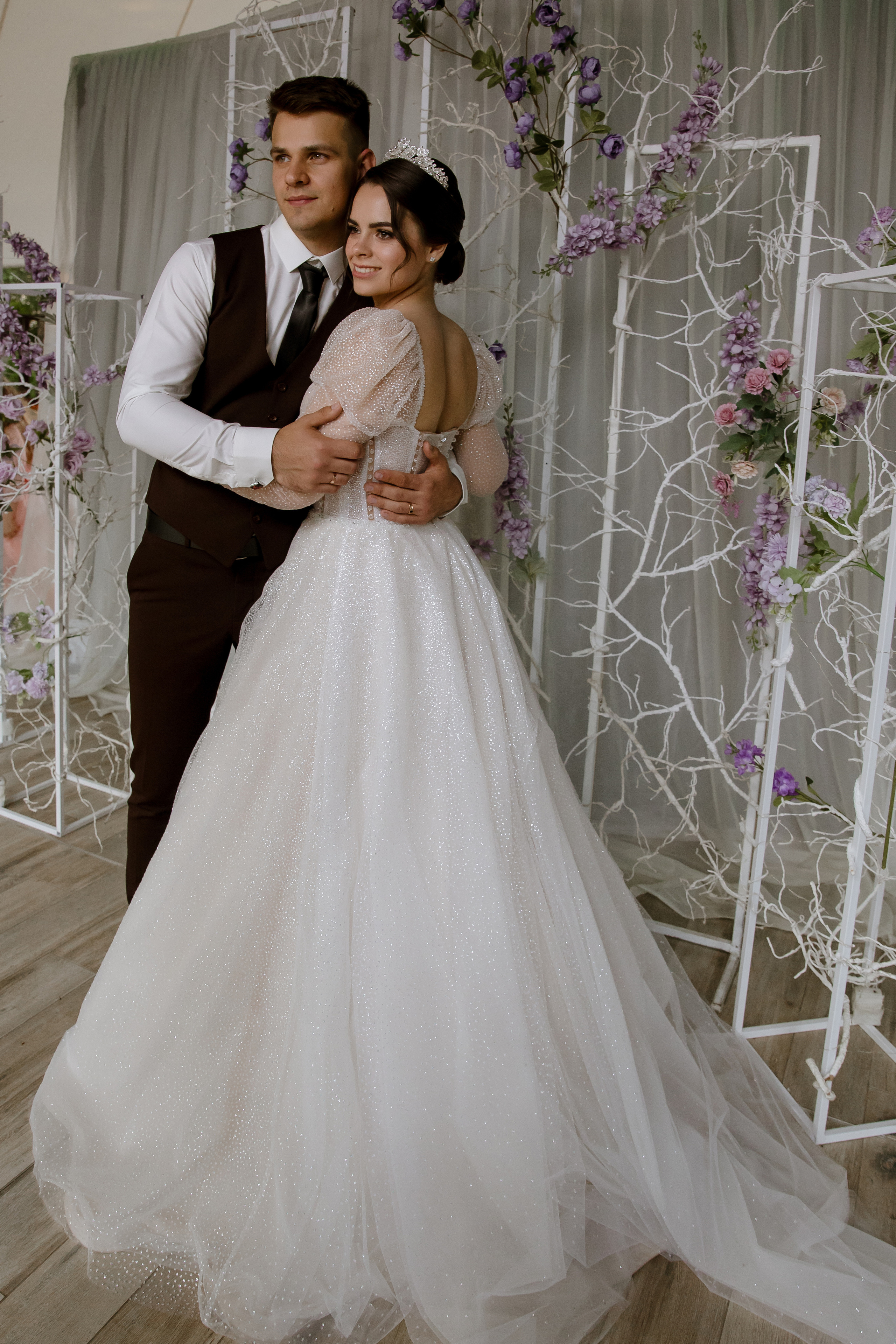 Свадебная фотосессия Даши и Юры в Тольятти. Свадебный и семейный фотограф в Самаре и Тольятти | Елена Топанцева