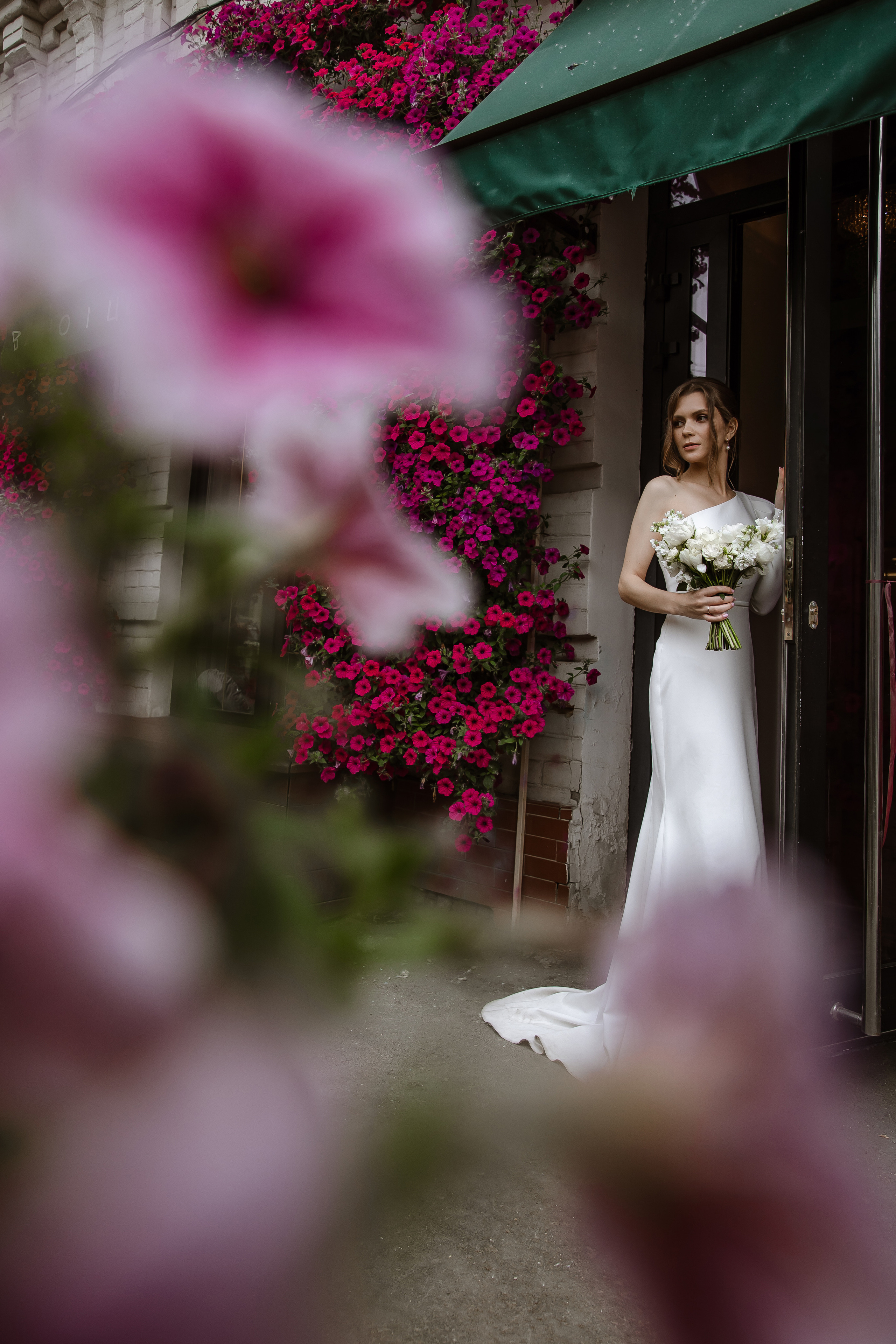 Свадебная фотосессия Полины и Лёши в городе Самаре. Свадебный и семейный фотограф в Самаре и Тольятти | Елена Топанцева