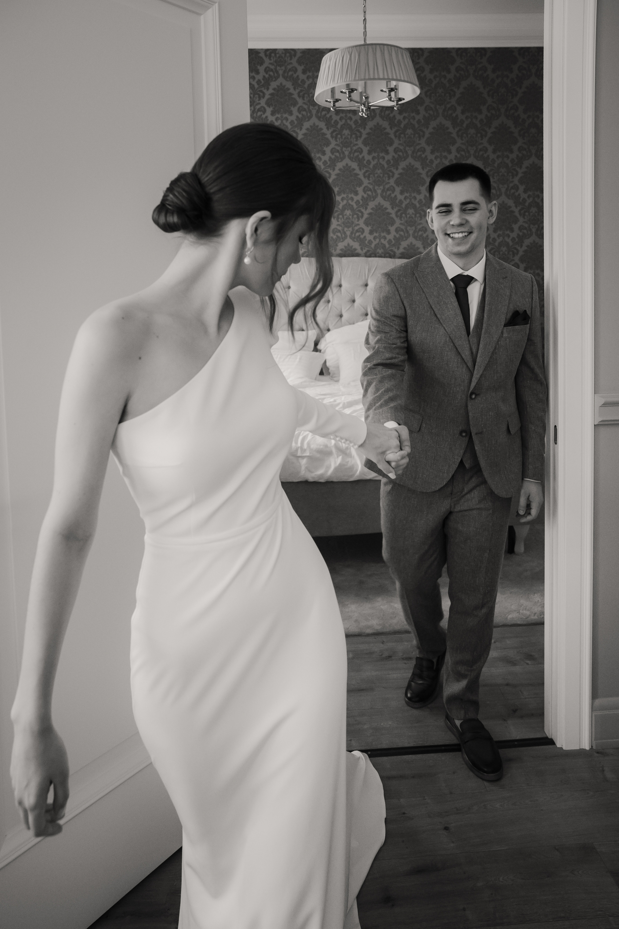 Свадебная фотосессия Полины и Лёши в городе Самаре. Свадебный и семейный фотограф в Самаре и Тольятти | Елена Топанцева