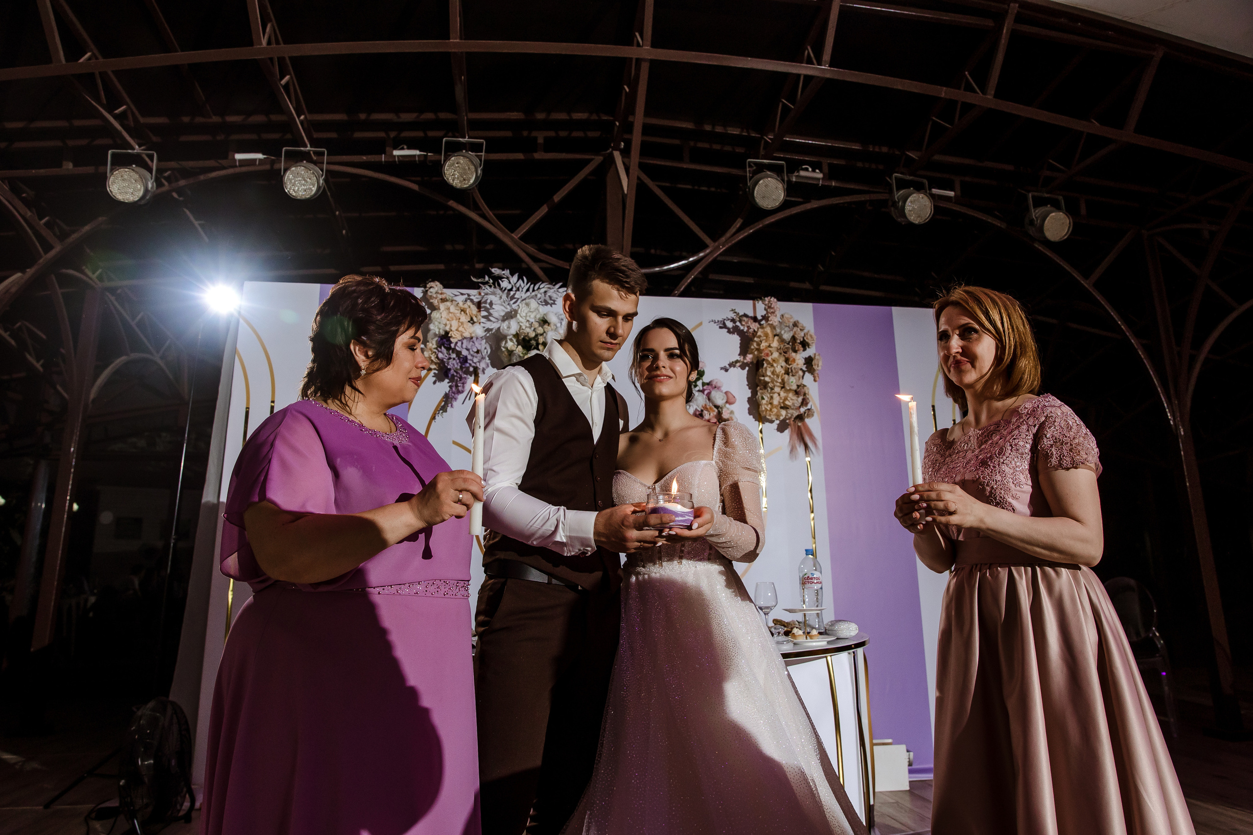 Свадебная фотосессия Даши и Юры в Тольятти. Свадебный и семейный фотограф в Самаре и Тольятти | Елена Топанцева