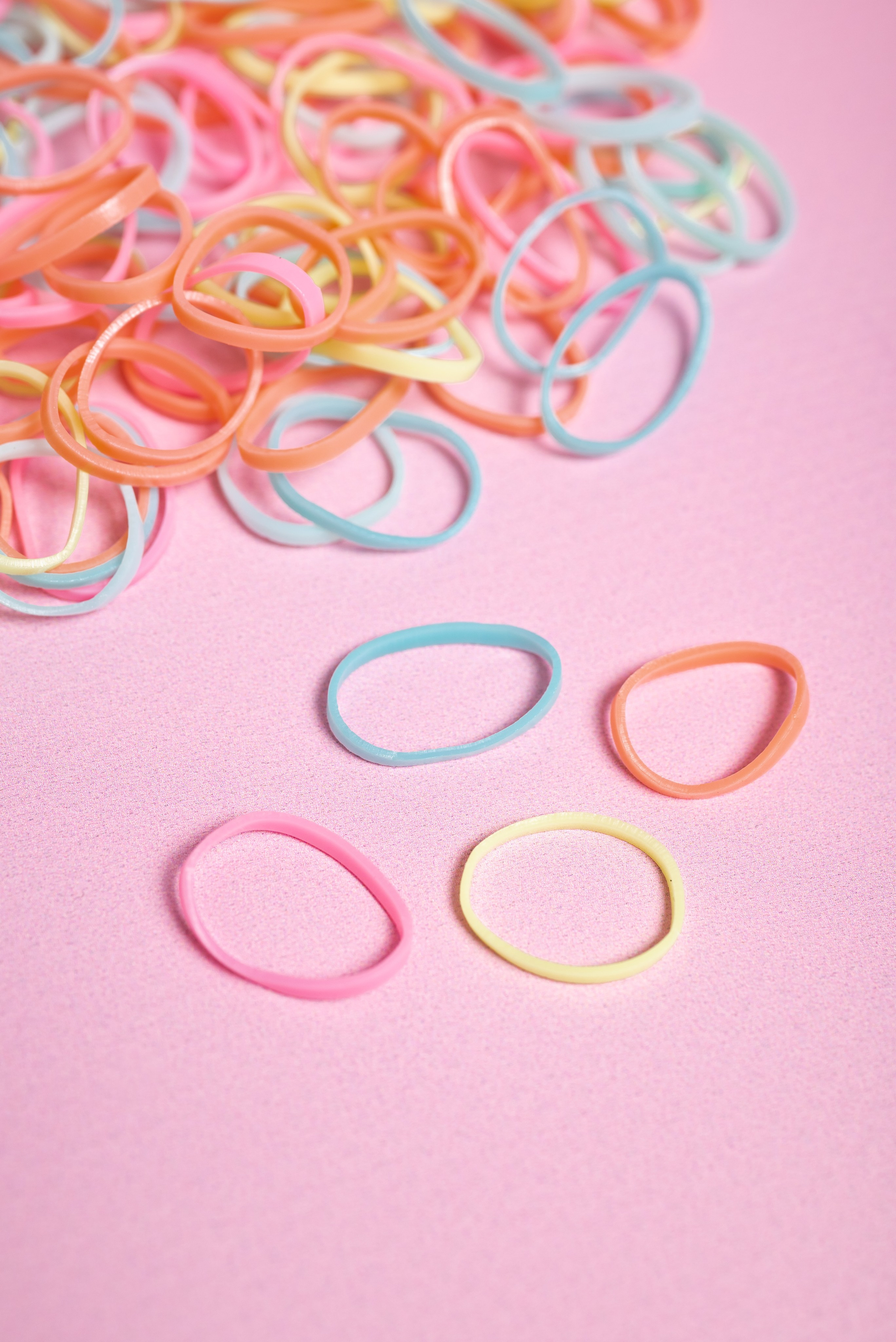 Резинки для волос. Предметный фотограф, фото для маркетплейсов Пятигорск, КМВ