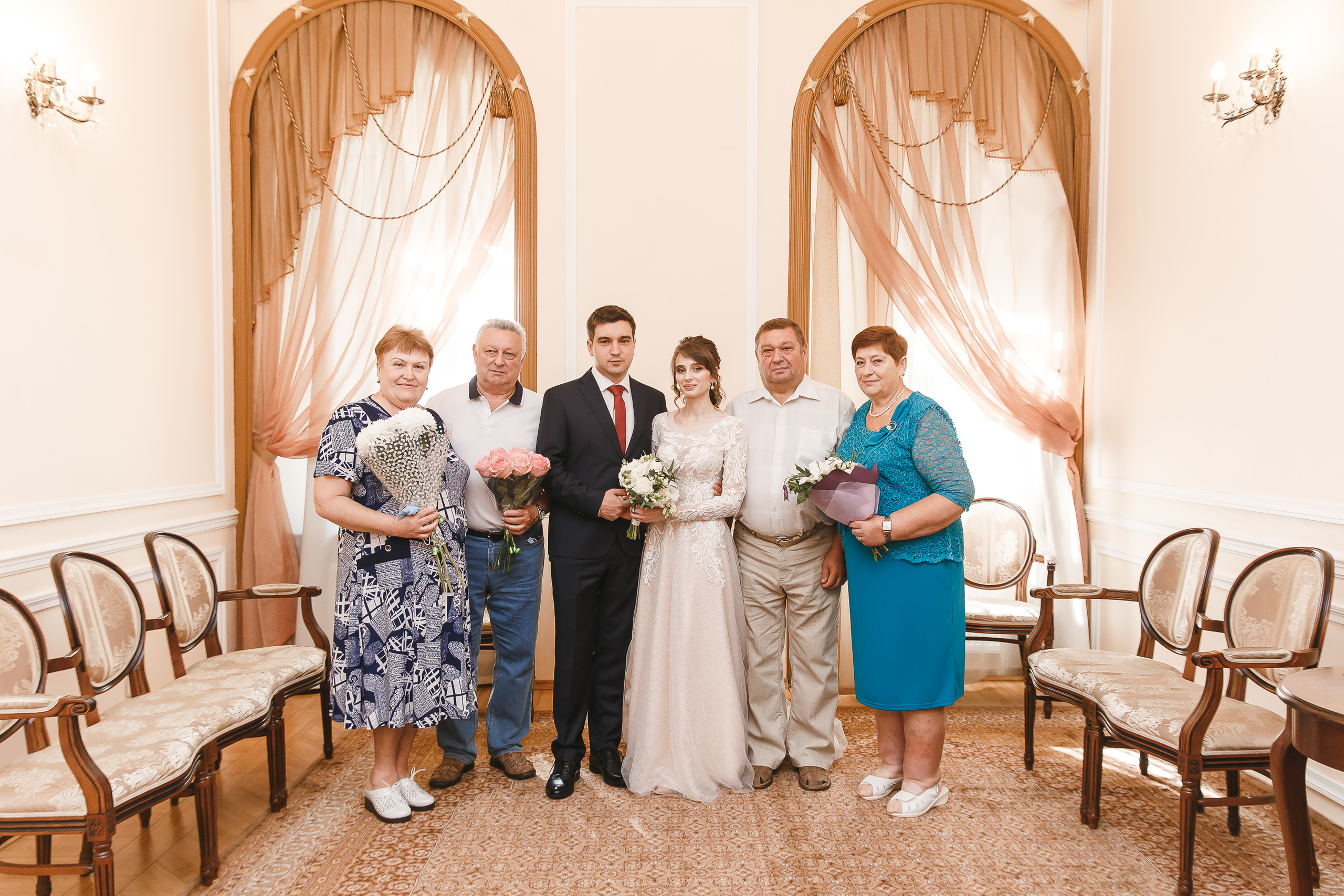 Свадебная фотосессия в Петроградском ЗАГСе