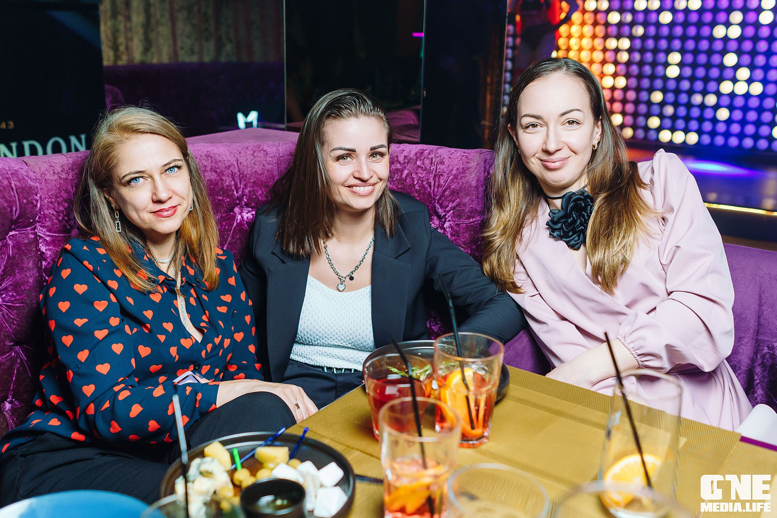 Фоторепортаж из караоке-клуба Эйфория. One Media Life: фоторепортажи, фотоотчеты с мероприятий и заведений