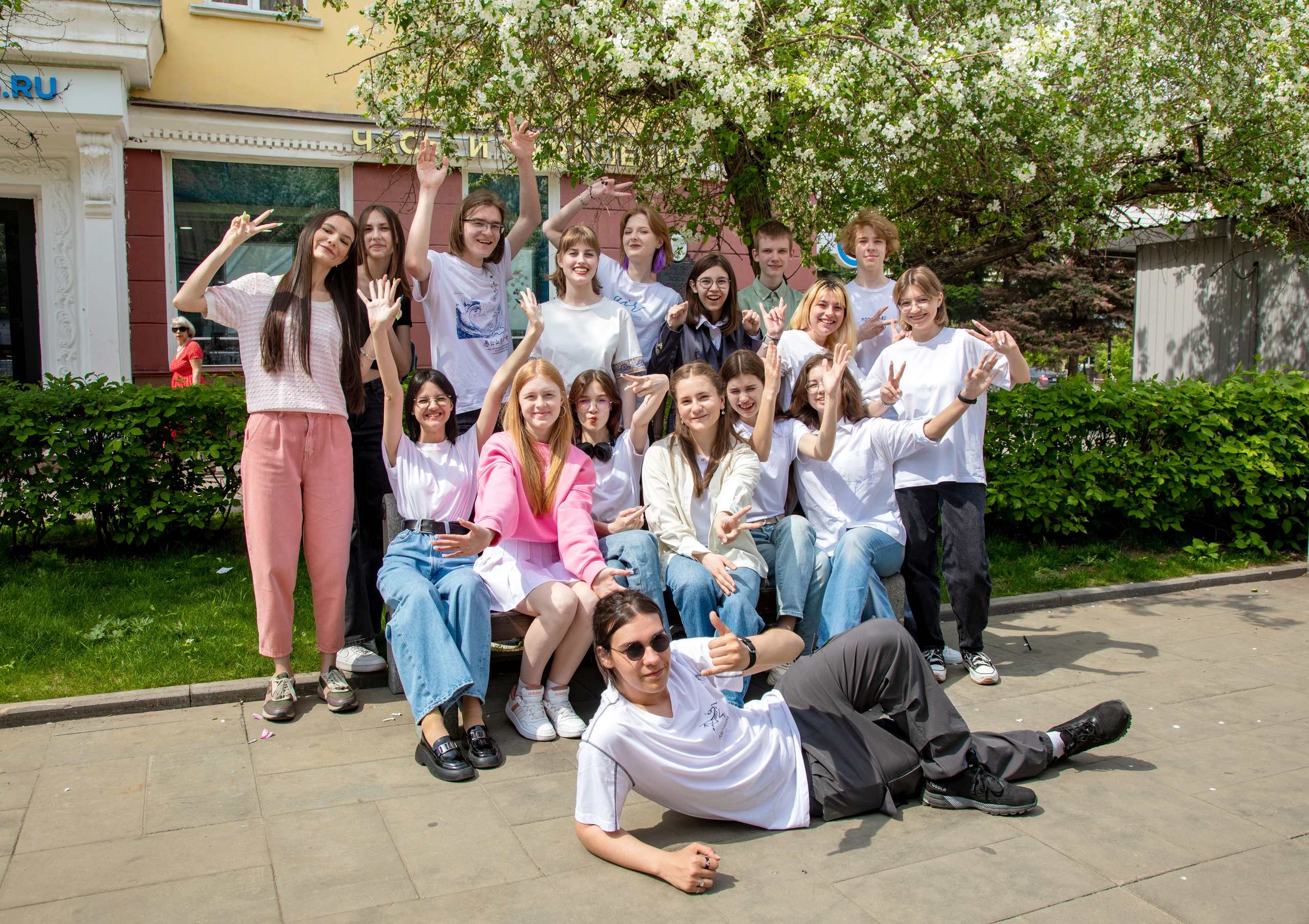 Выпускные альбомы в Красноярске. Студия Колибри