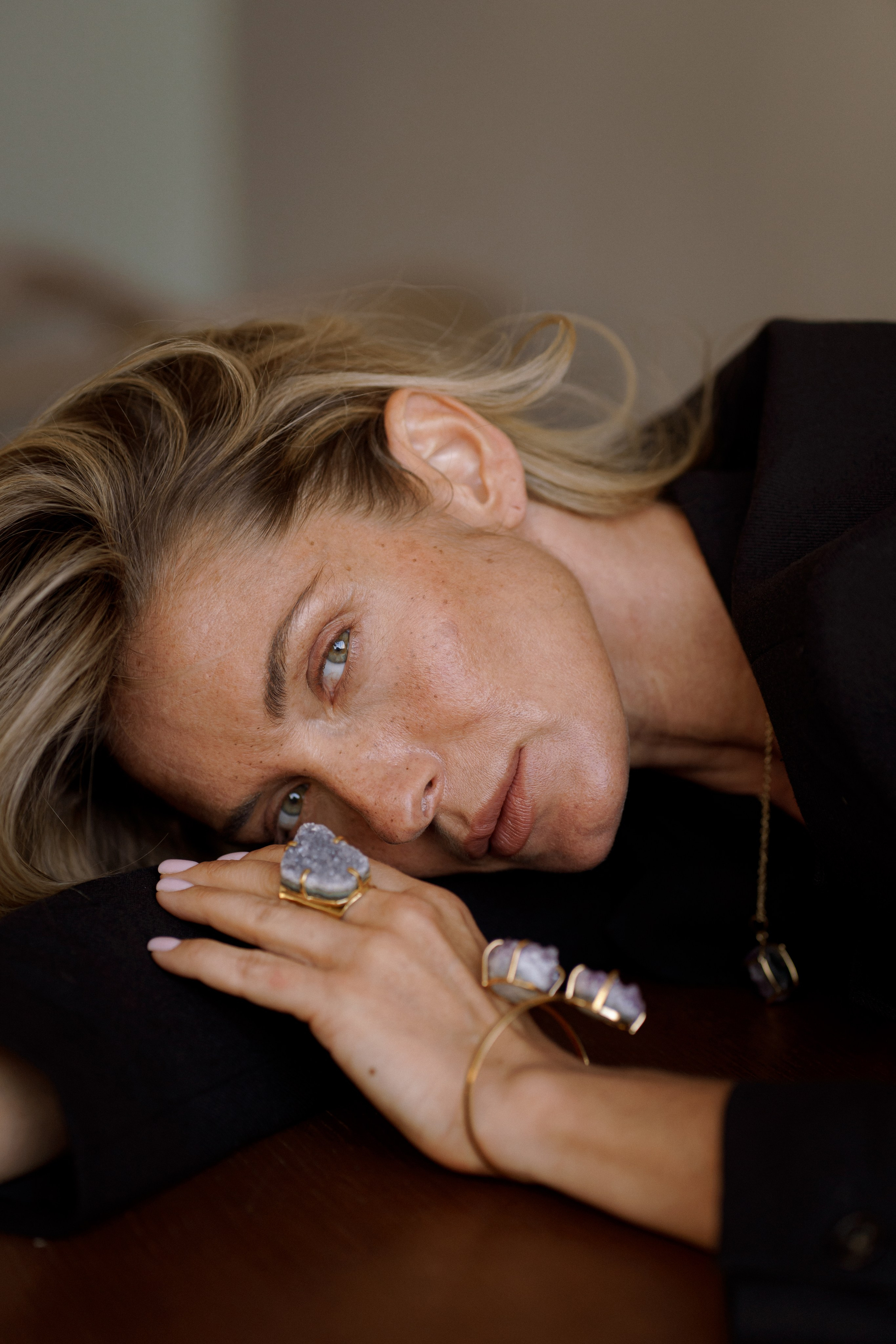 Съемка для бренда украшений СПБ. Чувственный фотограф в Санкт-Петербурге Пятнова Ксения