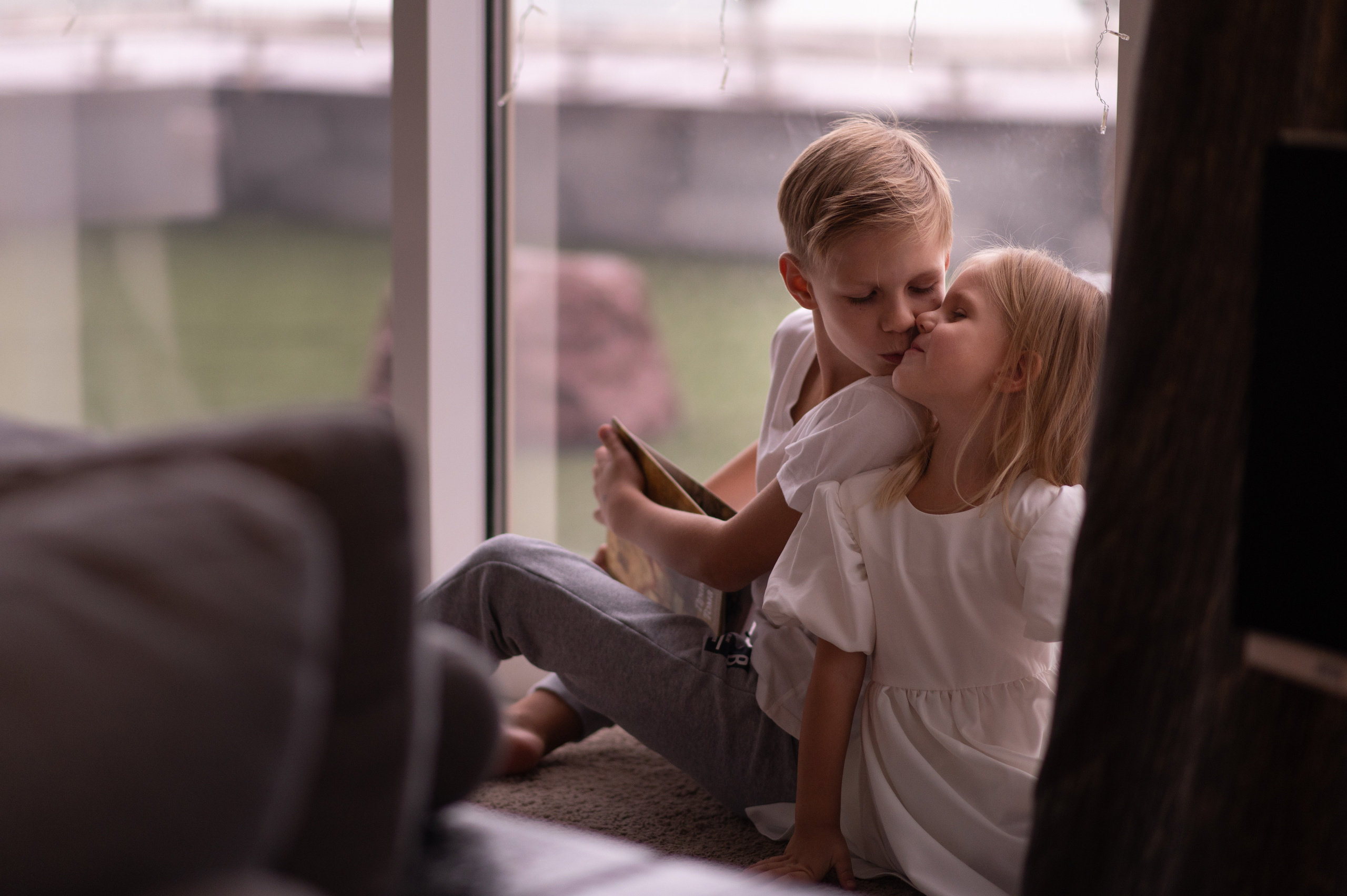 Домашняя съёмка: серия фотографий. Семейный и детский фотограф в Москве Анна Оськина