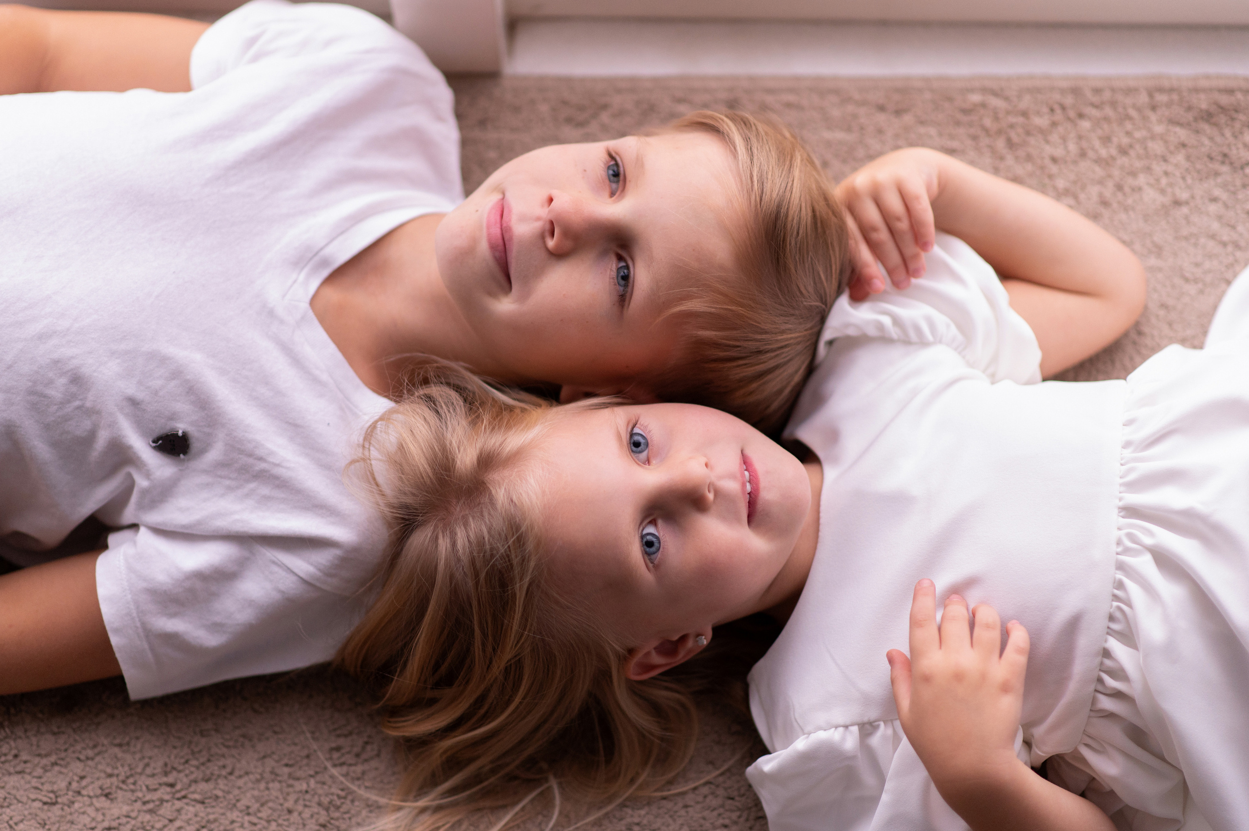 Домашняя съёмка: серия фотографий. Семейный и детский фотограф в Москве Анна Оськина