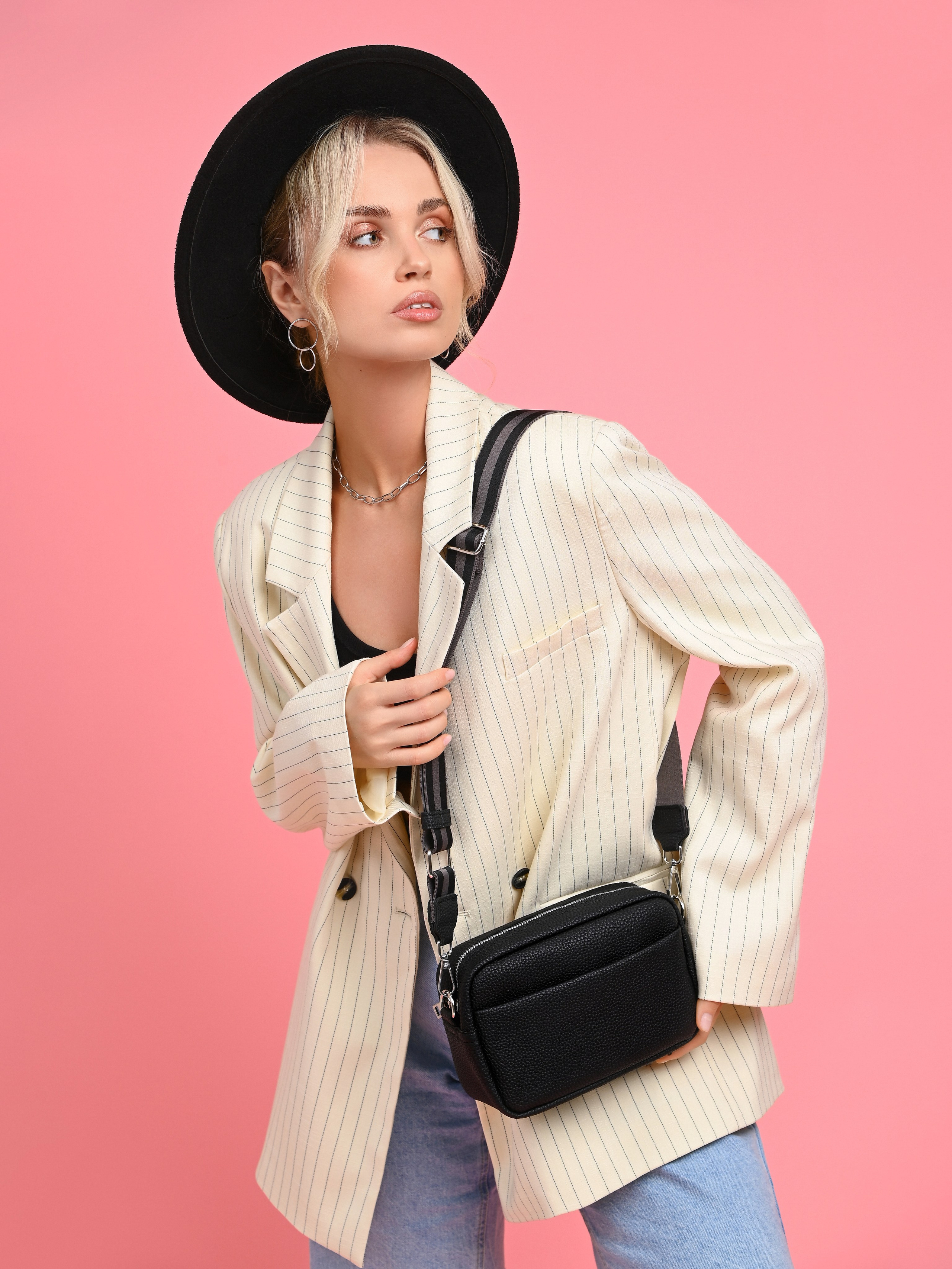 Профессиональная ретушь lookbook: editorial съемка модели (advertising retouch).