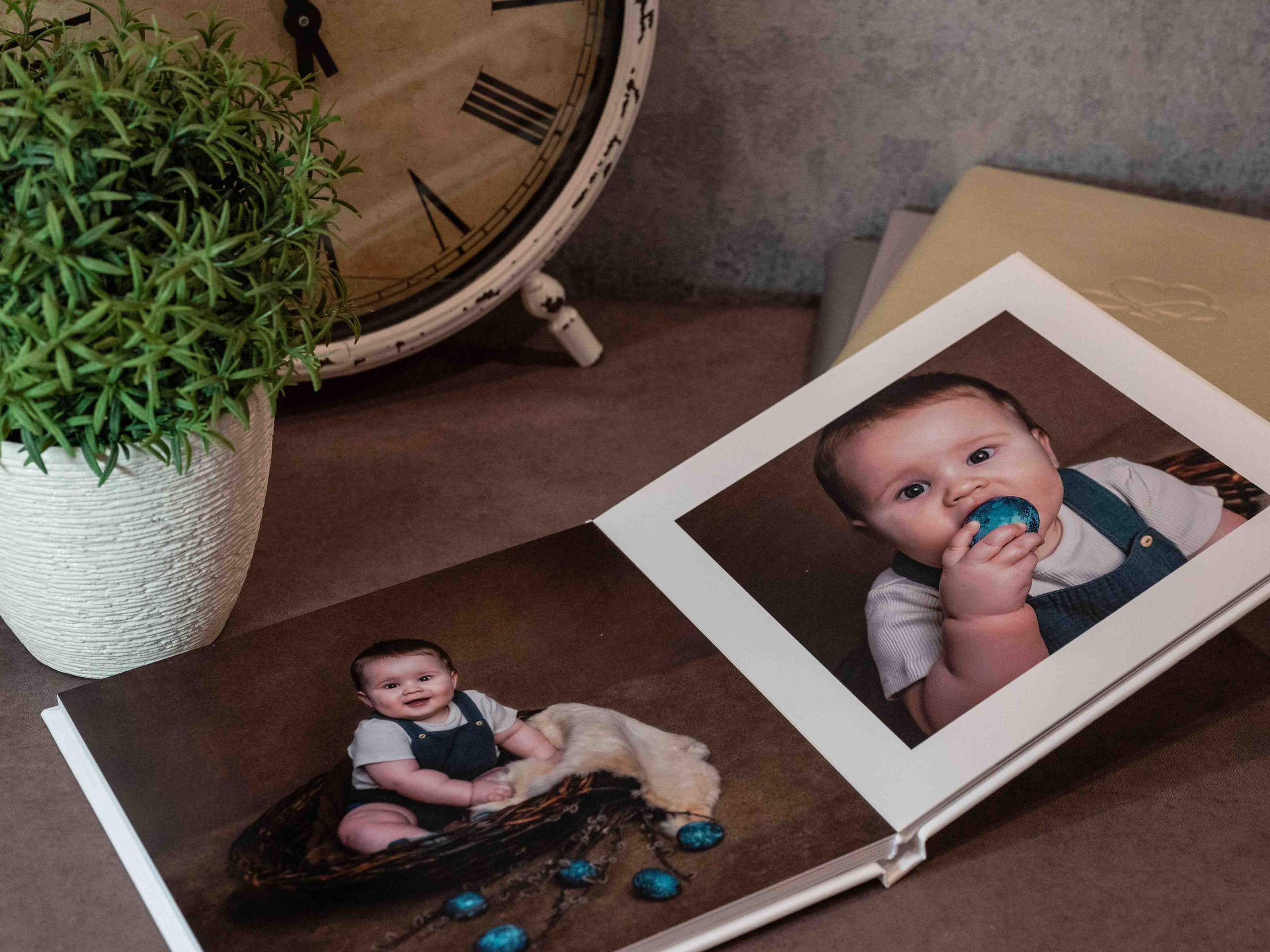 Фотокниги. Фотограф новорожденных в Норильске Виктория Шагалиева